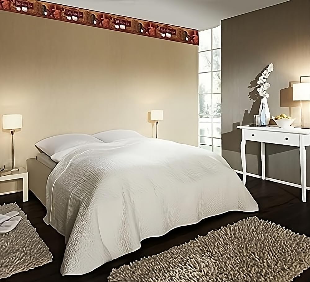 Pre-Pasted Wallpaper Border / Red Pattern
