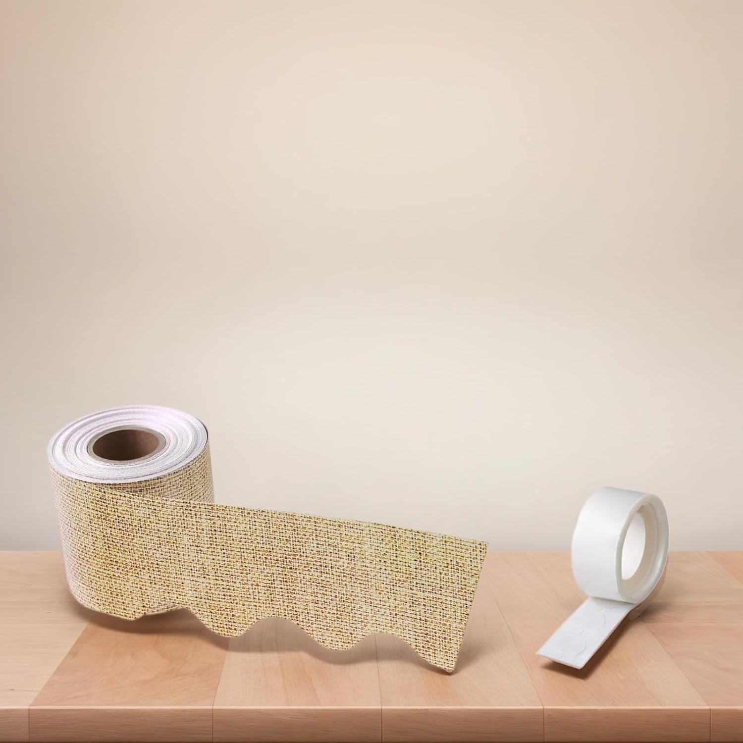 Scalloped Border Trim / Burlap / White