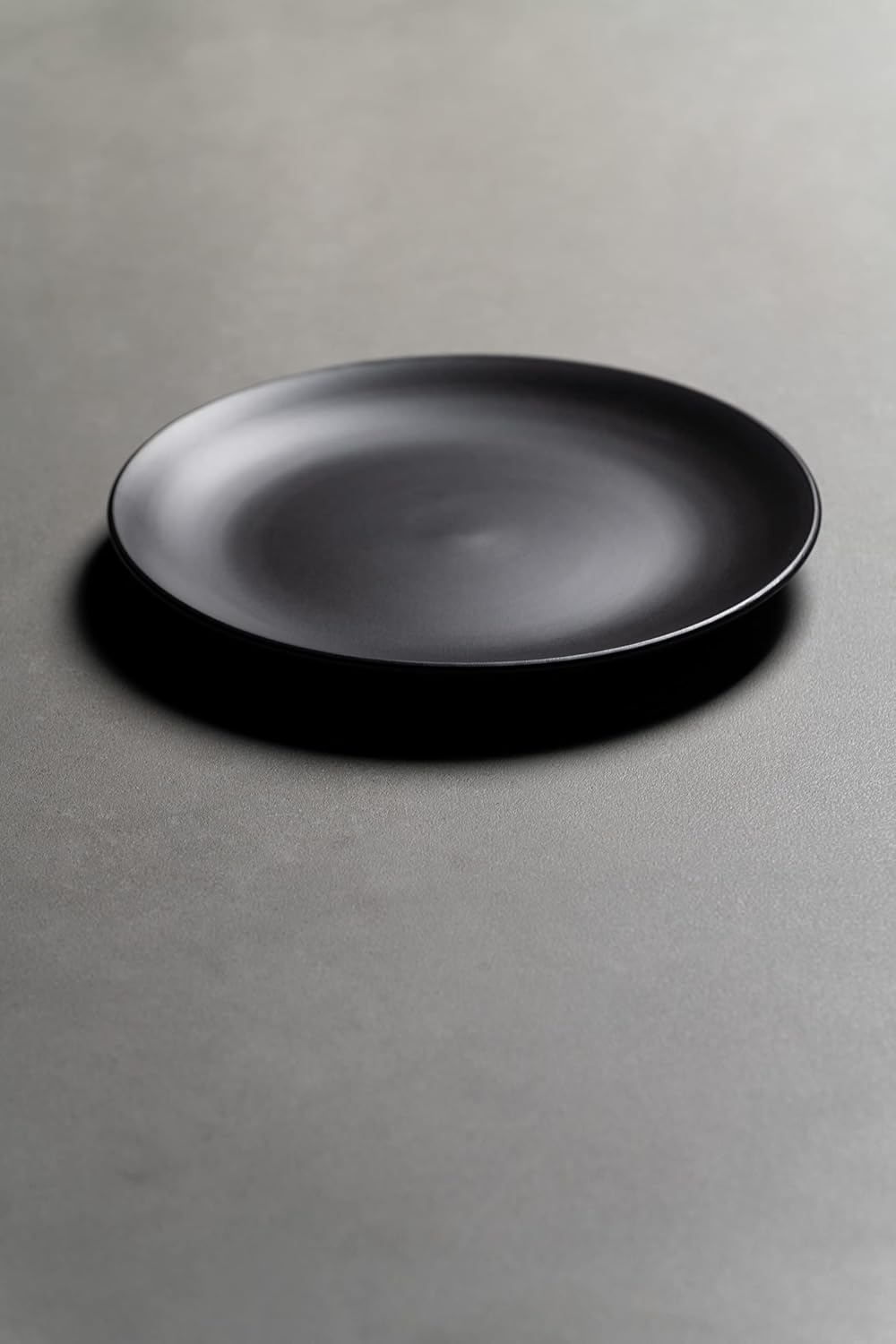 10 Strawberry Street Wazee Matte 10.5" Coupe Dinner Plate, Set of 6, Black