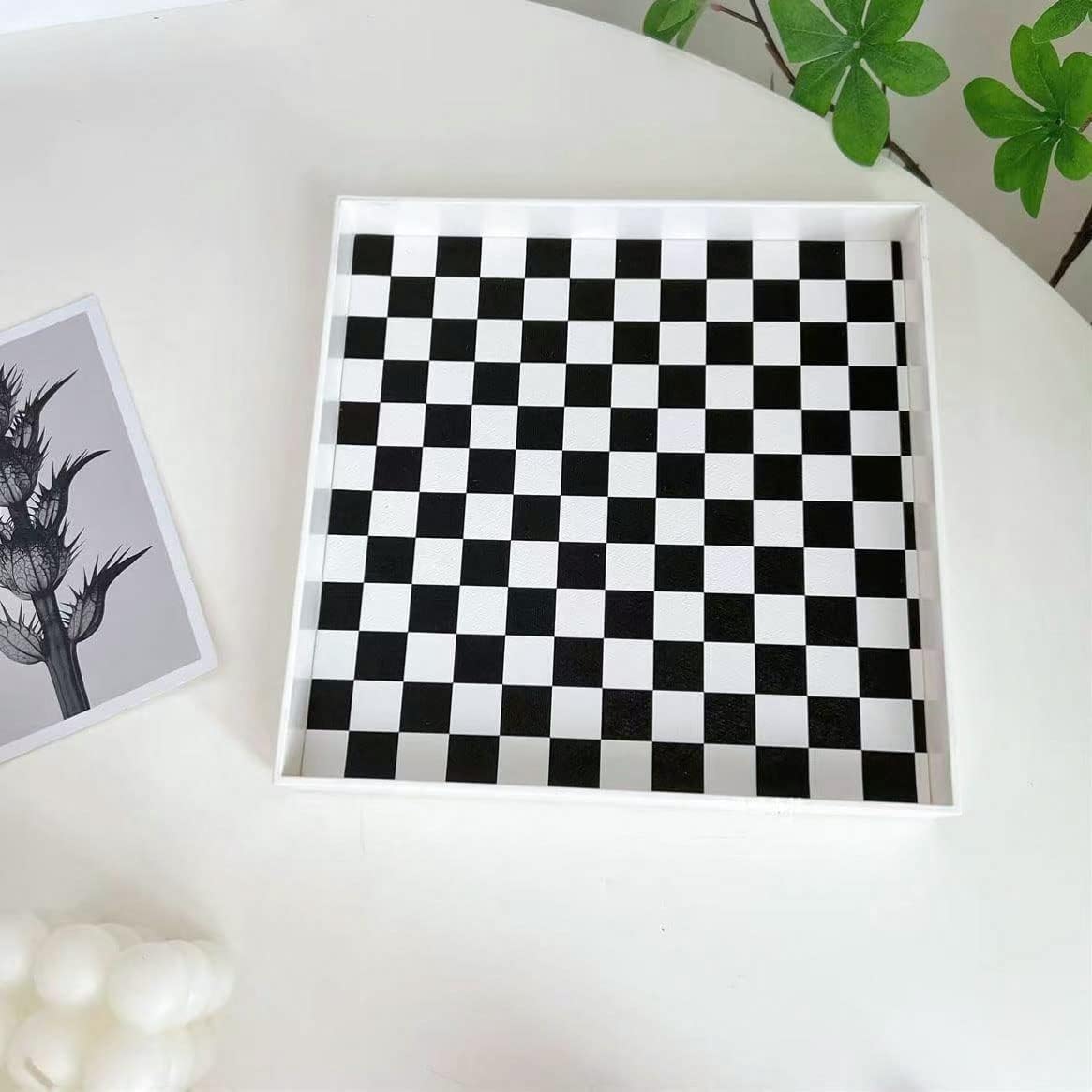 Checkered Decorative Tray / White Checkered