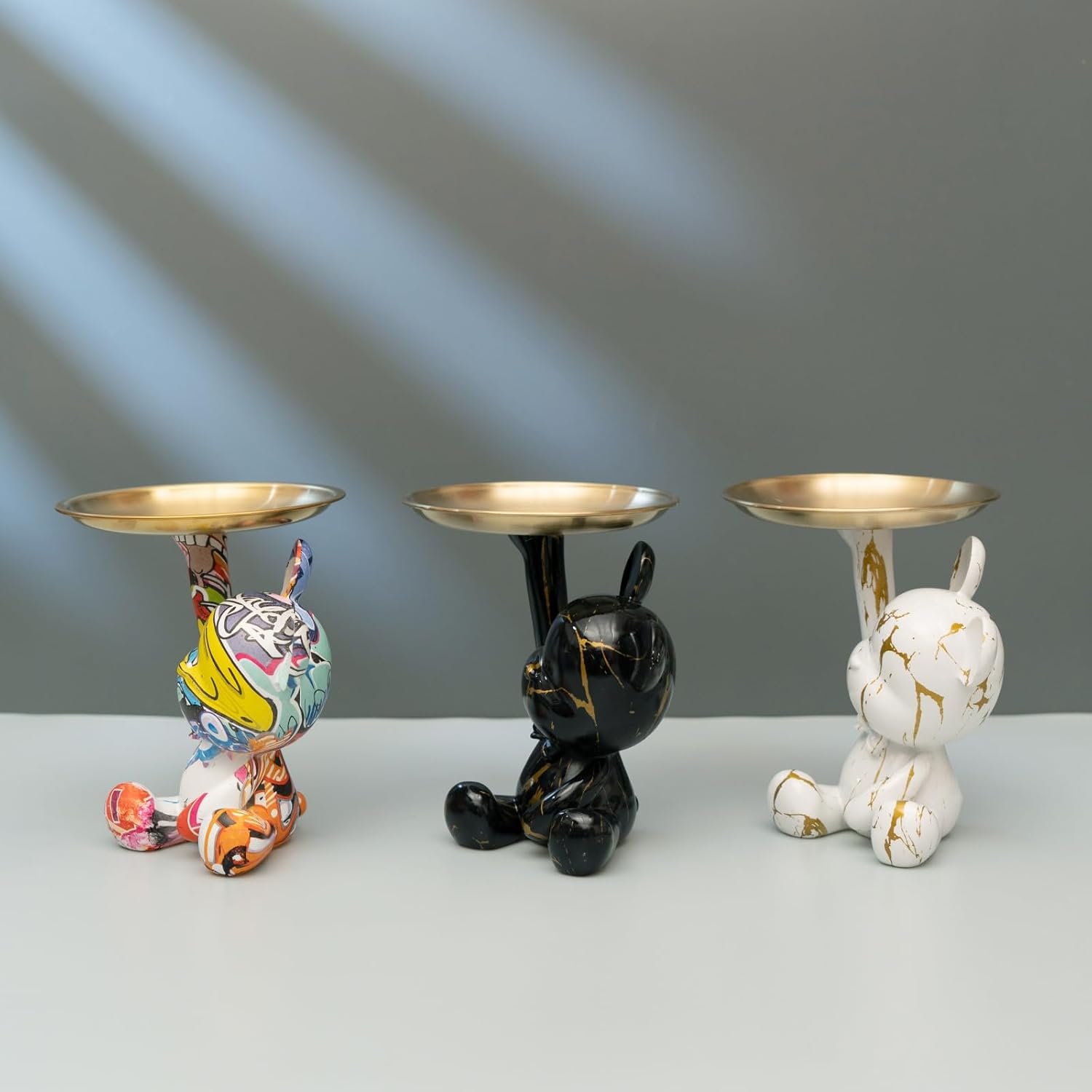 Bear Statue Suitable / White & Gold