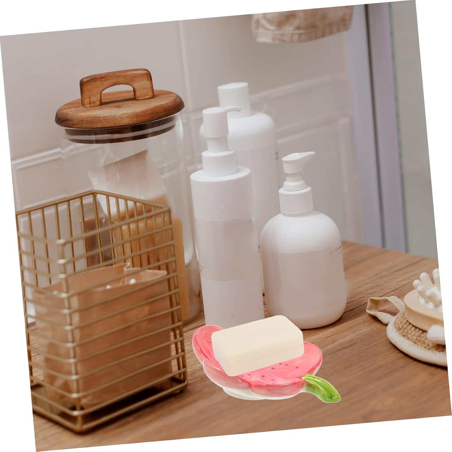 Ceramic Shape Soap Dish Drain Rack Decorative Bathroom Soap Tray / 14.6 x 11 x 5 / CM / Pink
