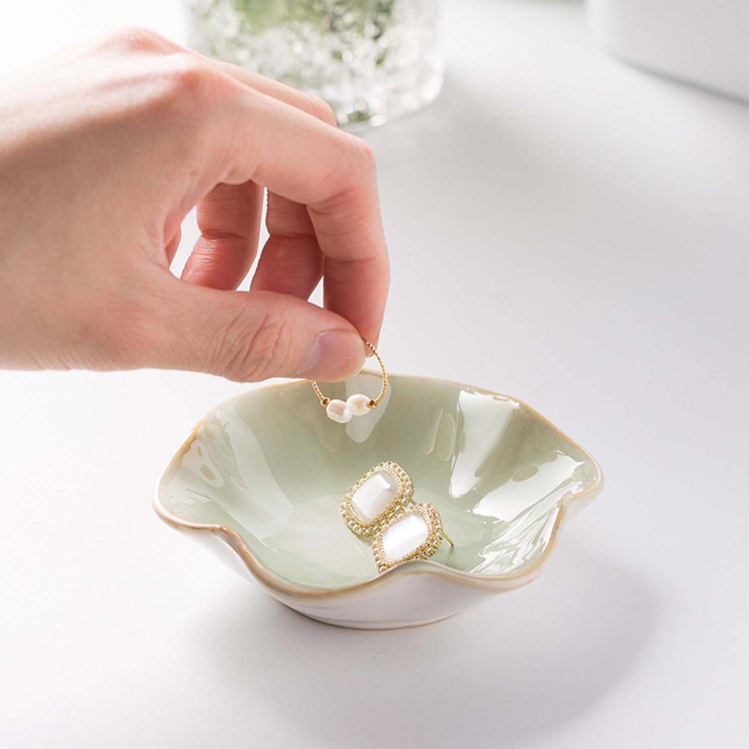 Jewelry Tray Key Tray / 4.3 Inches / White + Green / Set of 2