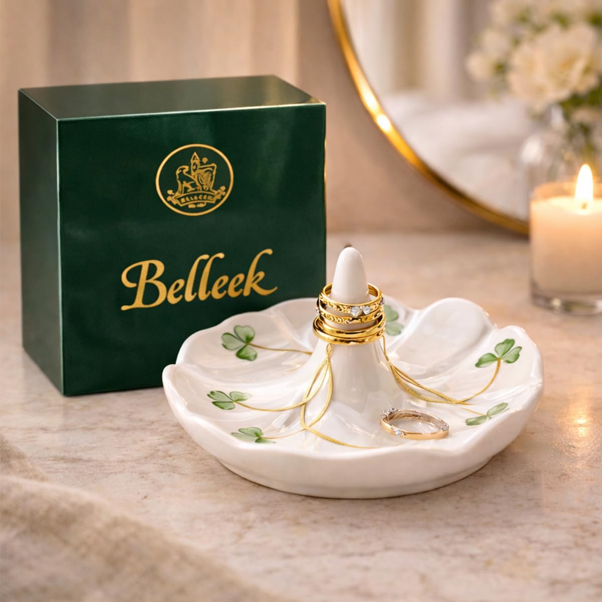 Shamrock 4.4- Ring Holder Dish / White
