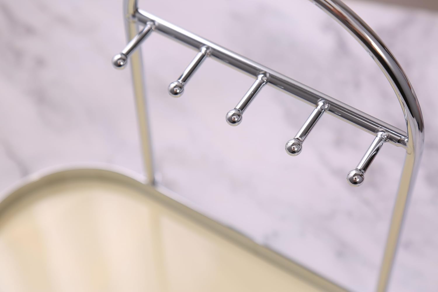 Metal Jewelry Organizer Stand & Key Holder Tray / Silver Creamy