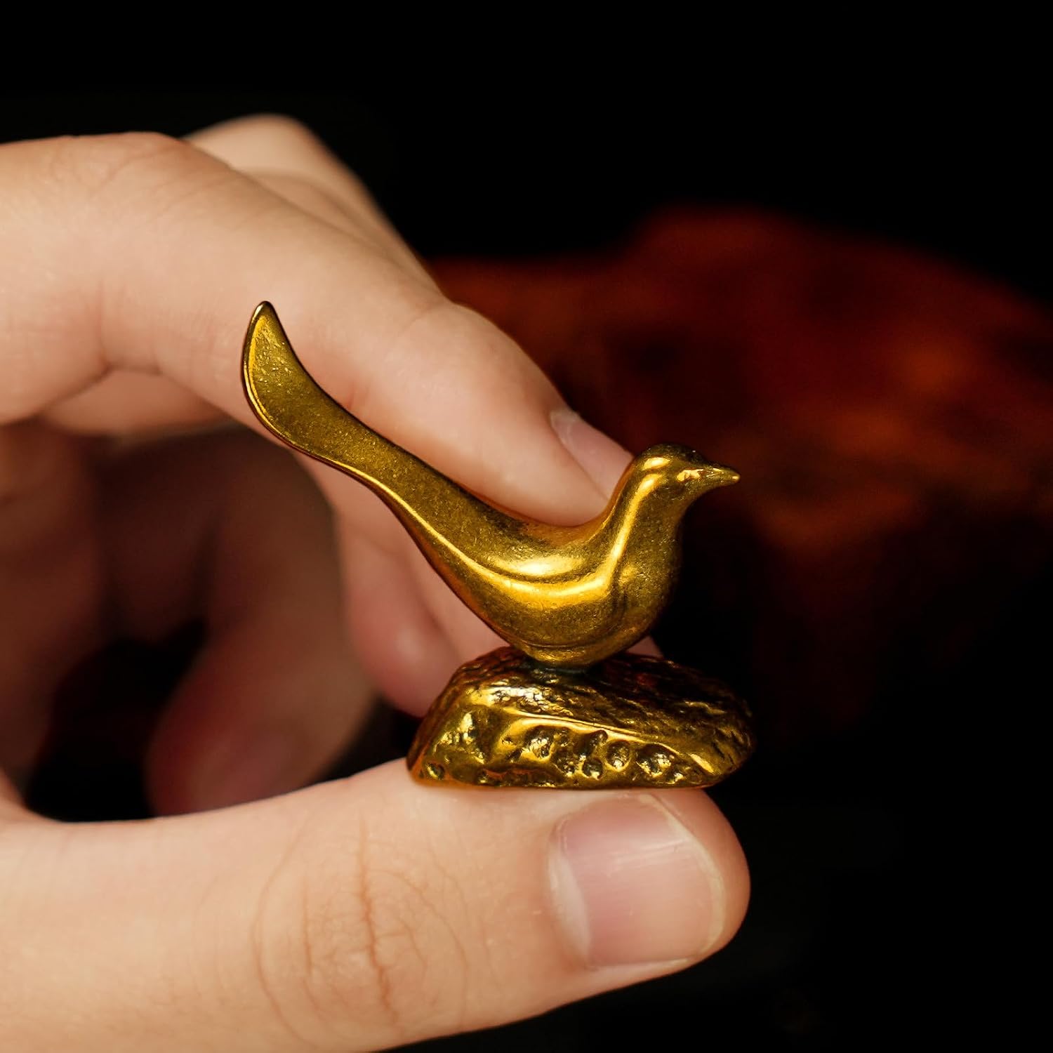 100% Pure Brass Handmade Figurine / Simple Bird