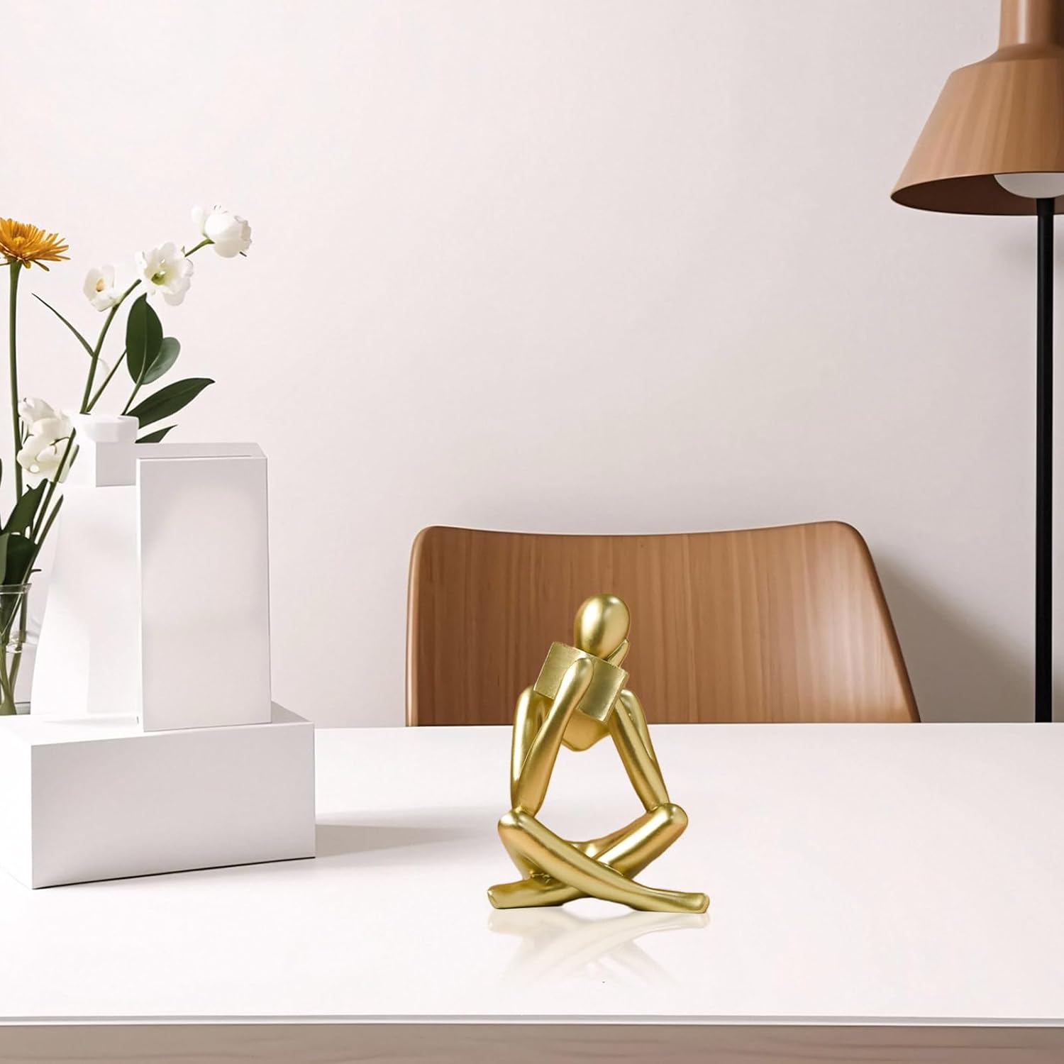Bookshelf Decor Reading Statue / Gold