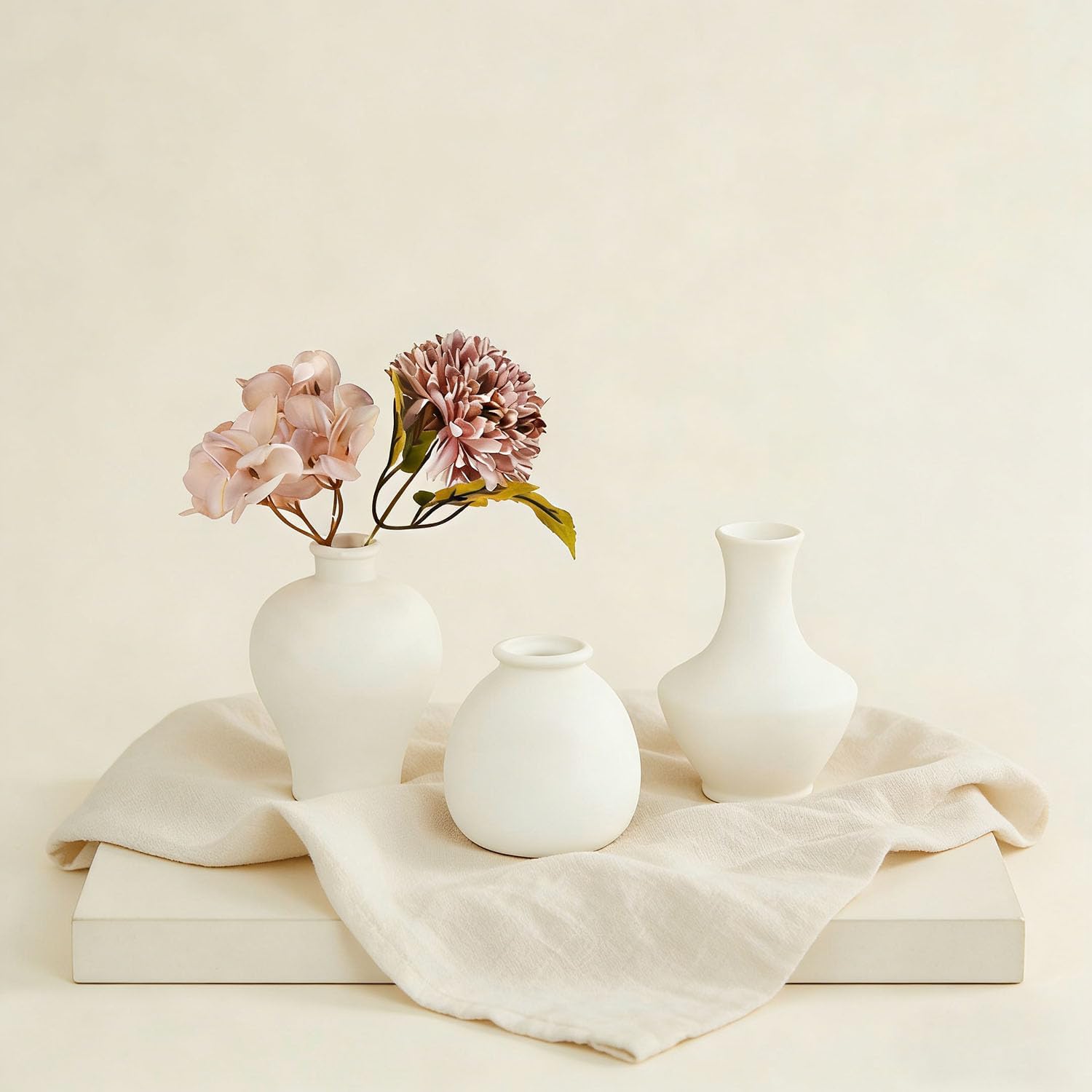 Daittin 3-Piece Ceramic Bud Vases Set / White
