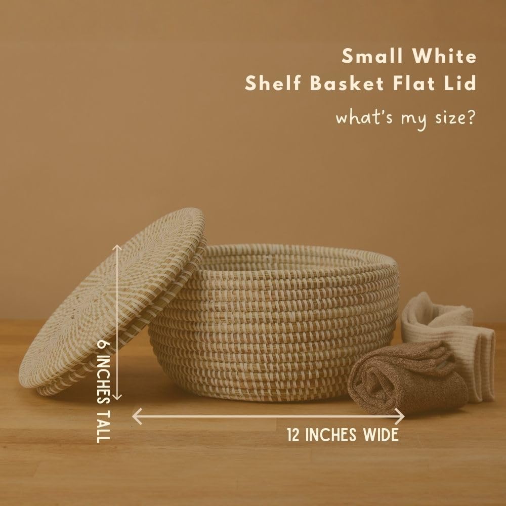 Small Woven Basket / White Flat / 10 Inch
