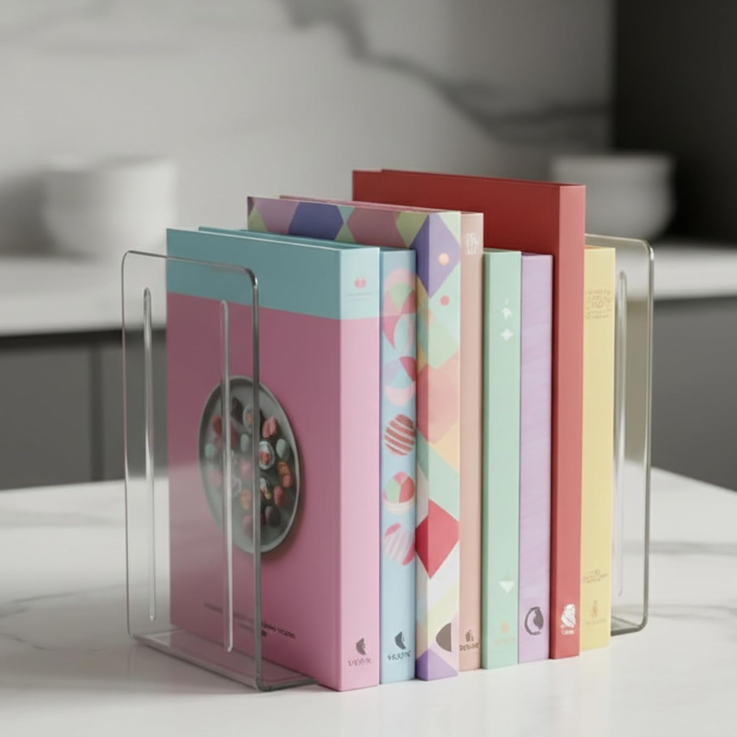 Book Holder / Bookends 1 Pair / 4.5"D x 4"W x 6.7"H / Clear Crystal