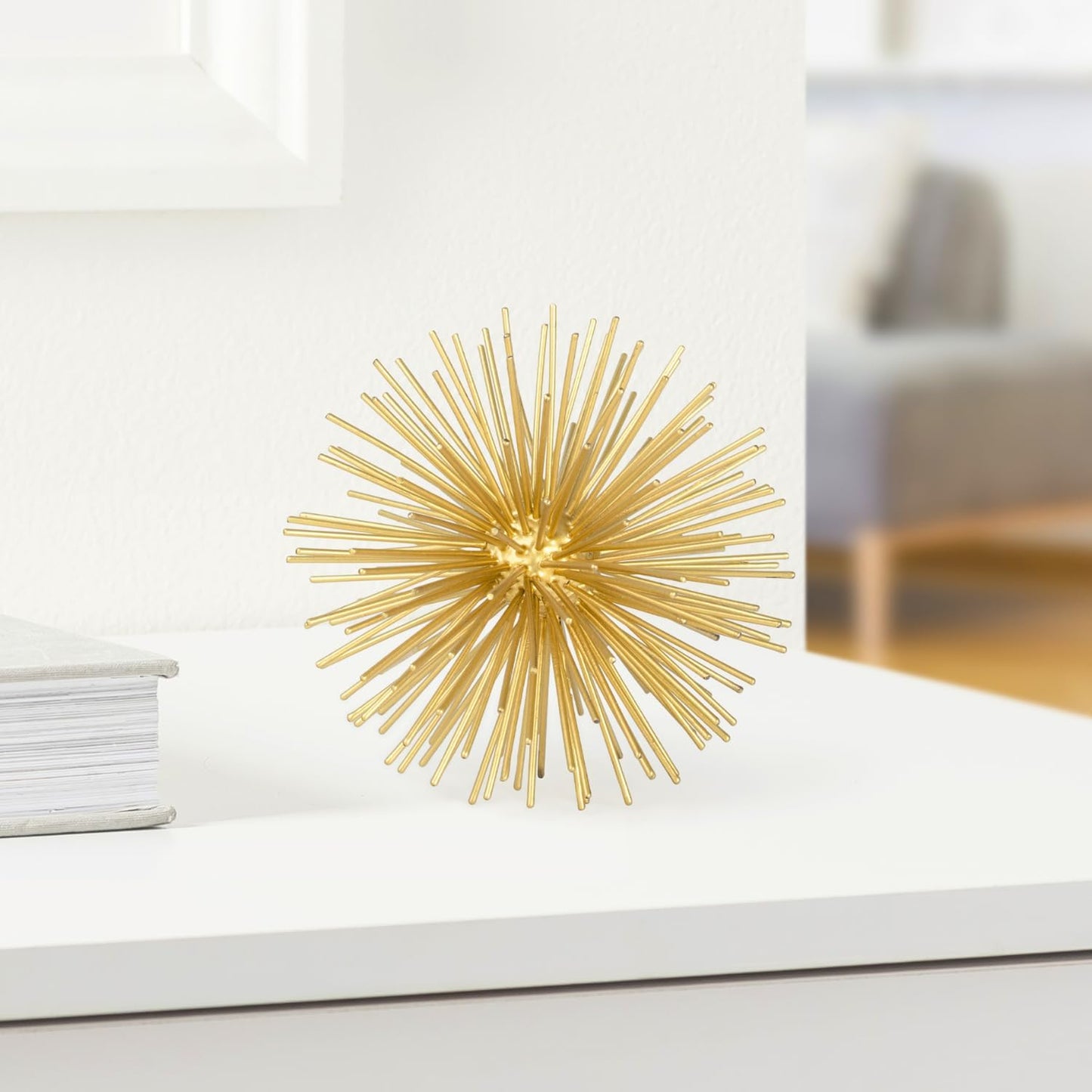 Adds sculptural texture to shelves / Gold / Small / 4 Inch