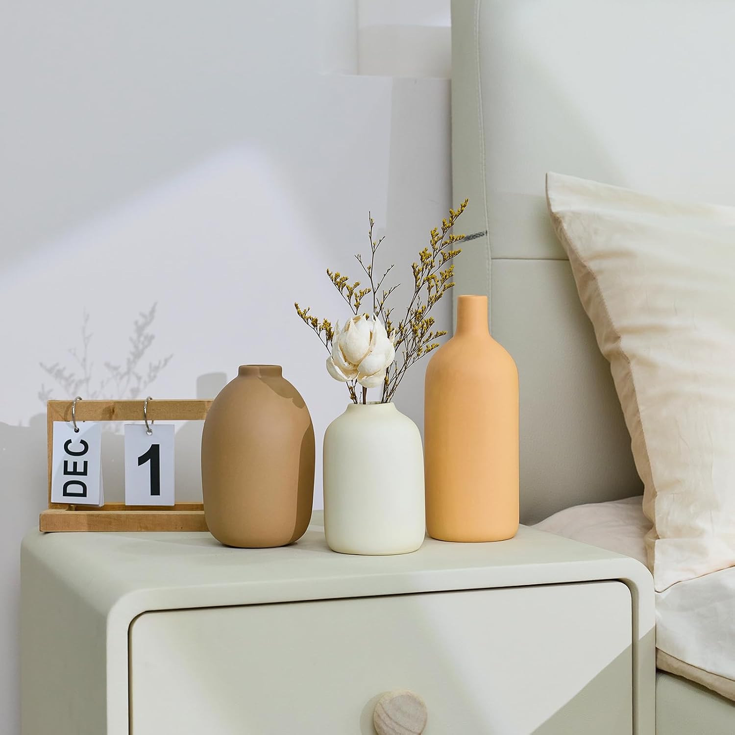 Ceramic Vase / Neutral Modern Vases for Bouquet Pampas Grass Dried Fresh Flowers / Beige / Set of 3