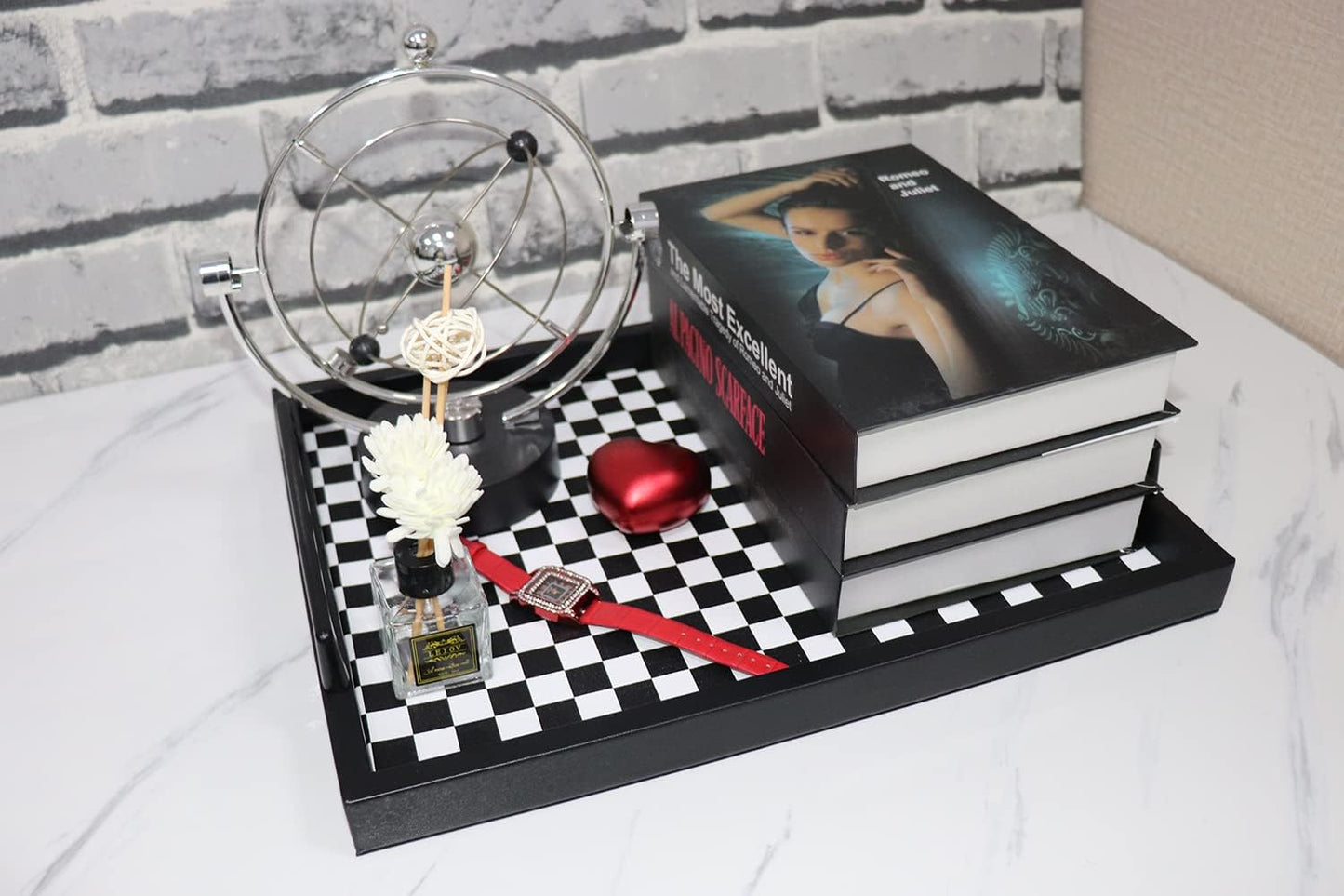 Food Service Tray / Black/white Checkerboard / 16.5 x 12.6