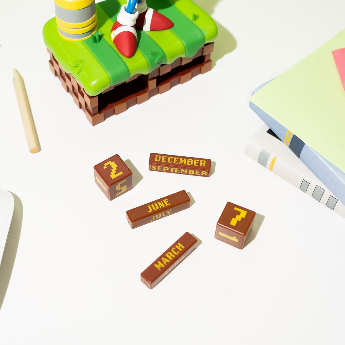 Grupo Erik Sonic The Hedgehog Perpetual Calendar - Gifts, Merchandise | Desk Calendar, Home Office Desk Accessories