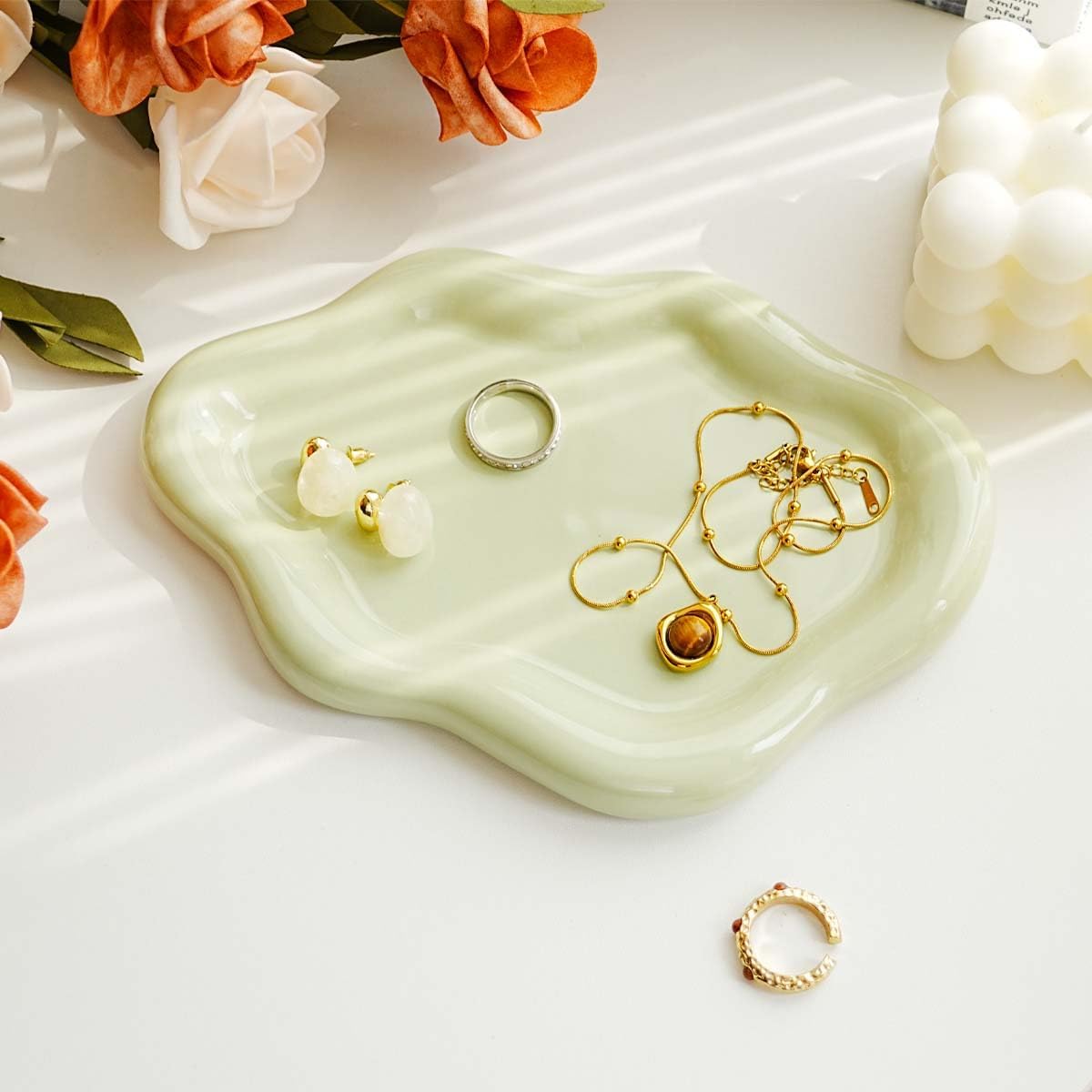 Vanity Ring Dish Ceramic Trinket Ring Holder / Cloud-green