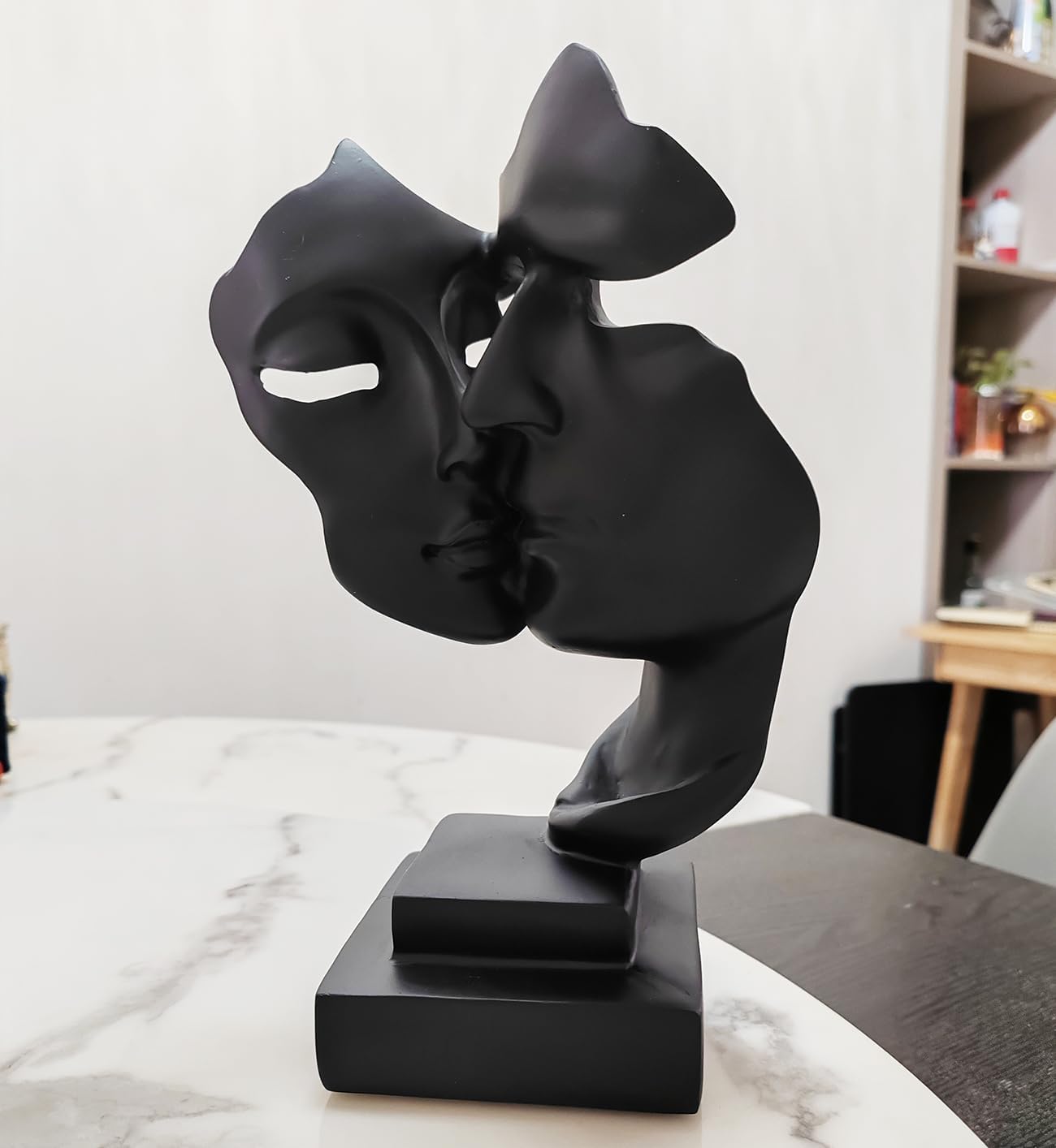 Thinker Resin Statue Ornaments / Black