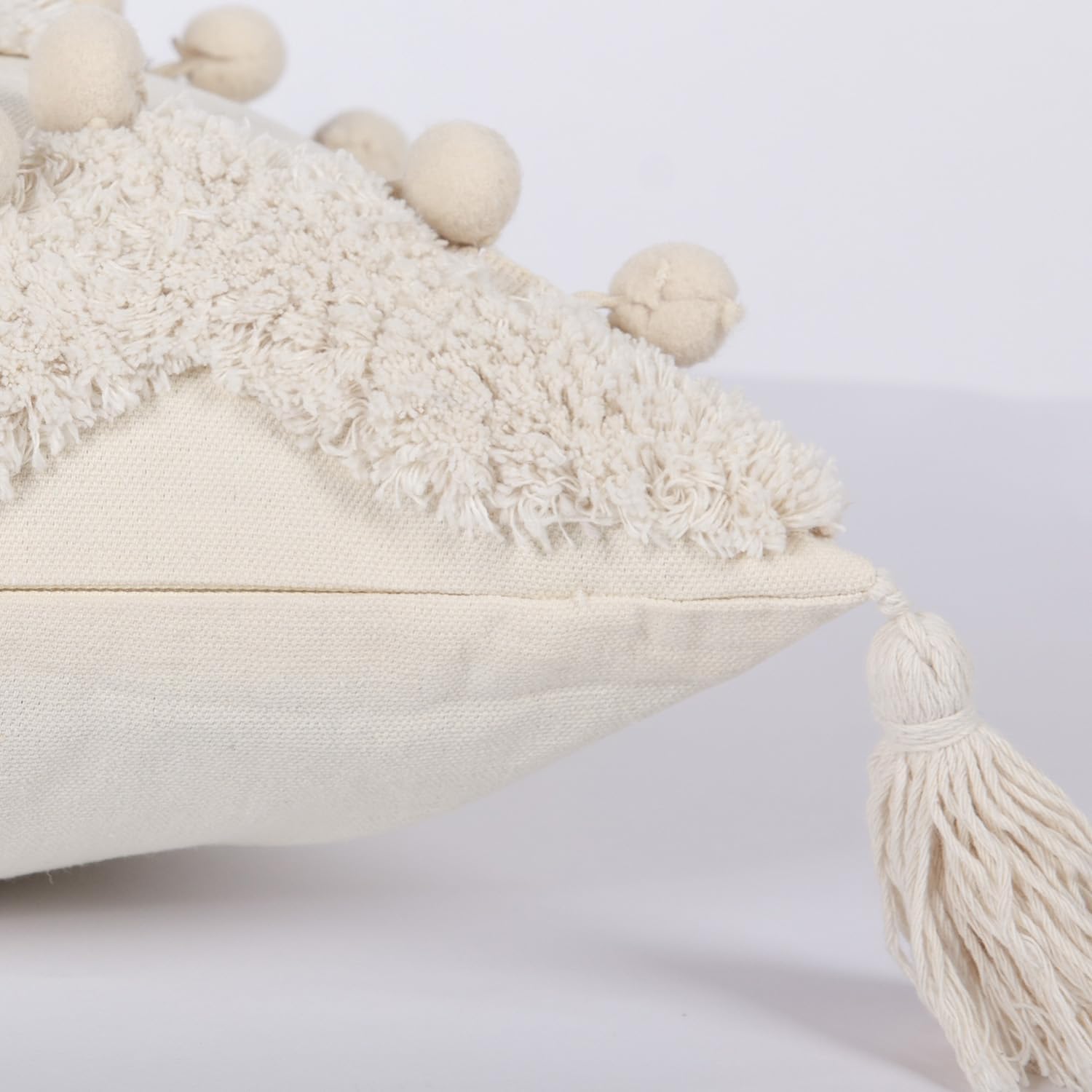 Boho Tufted Lumbar Throw Pillow Cover / Cream / 12 x 20