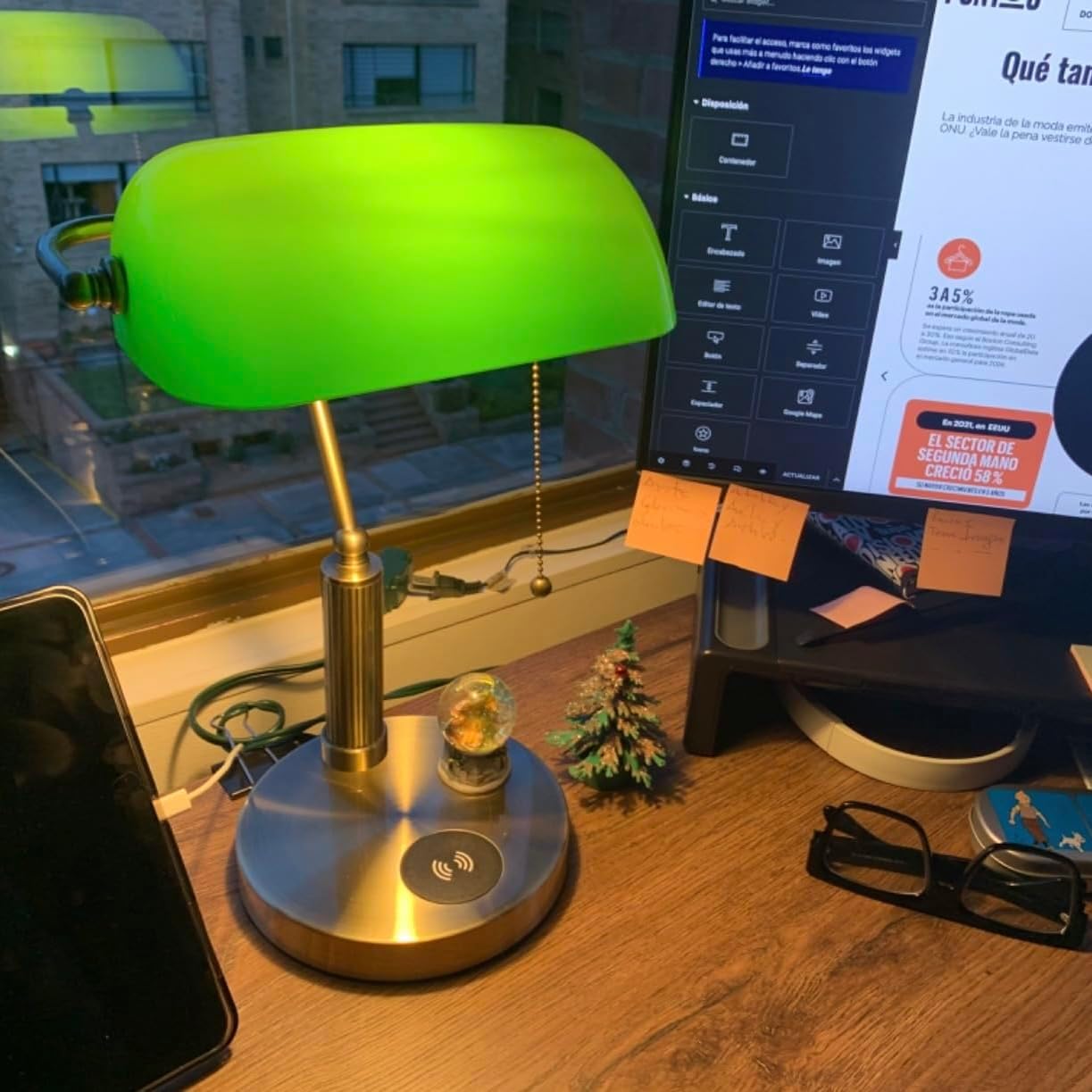 FIRVRE Glass Bankers Desk Lamp,USB Wireless Charging Port LED Desk Lamp, Classic Retro Pull Chain Switch Table lamp
