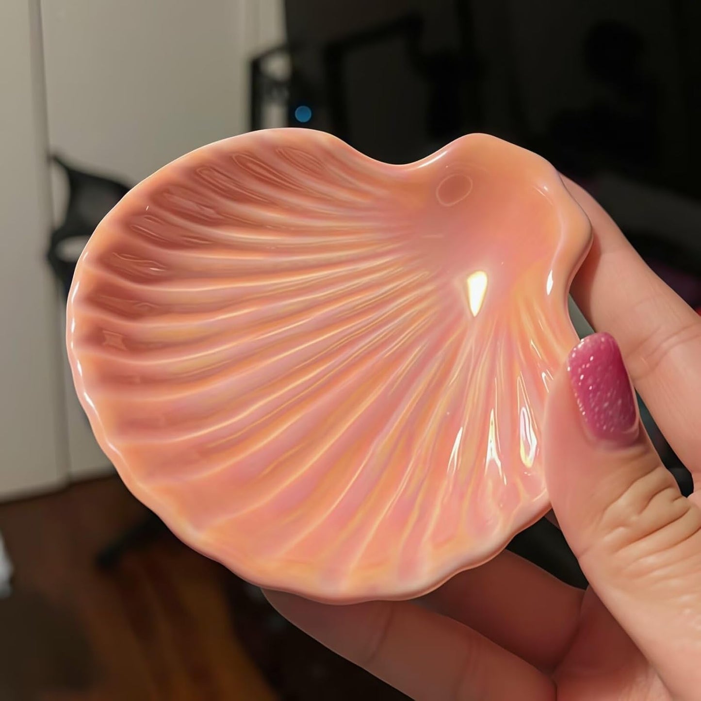 Iridescent Surface Jewelry Tray / Pink
