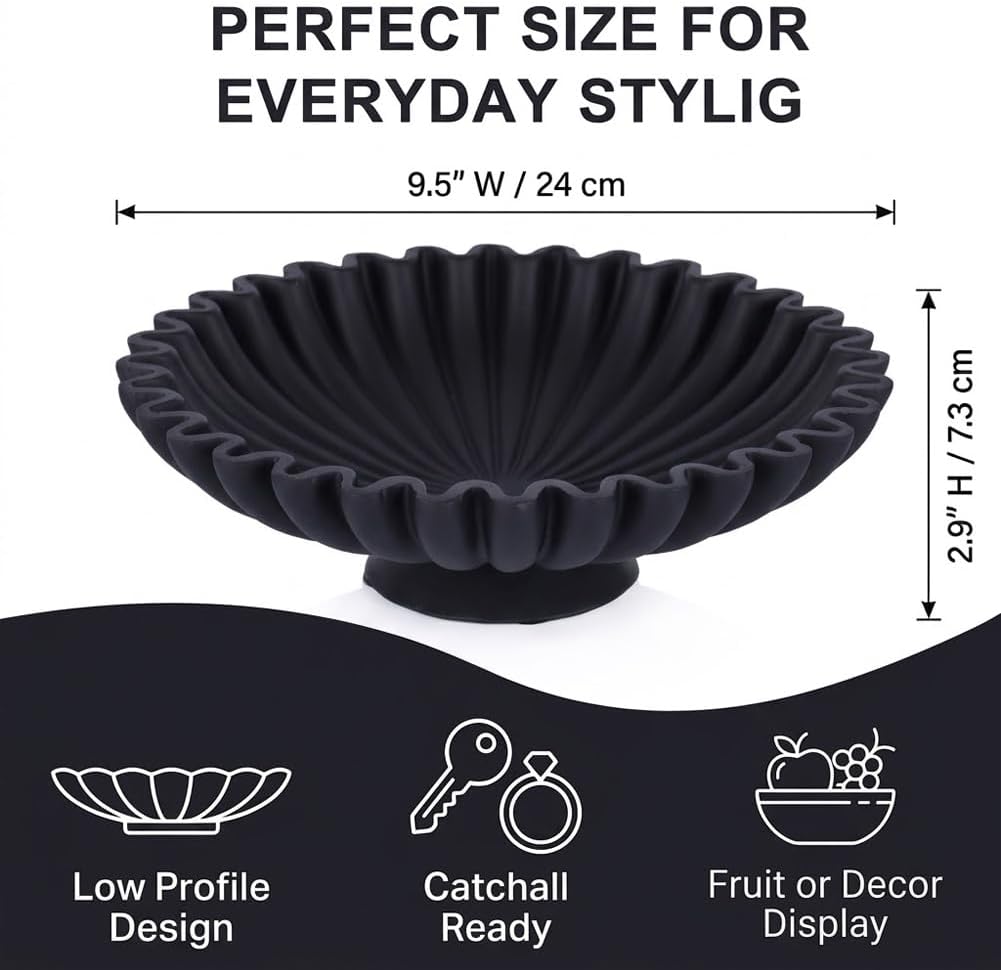 Scalloped Pedestal Bowls / Black