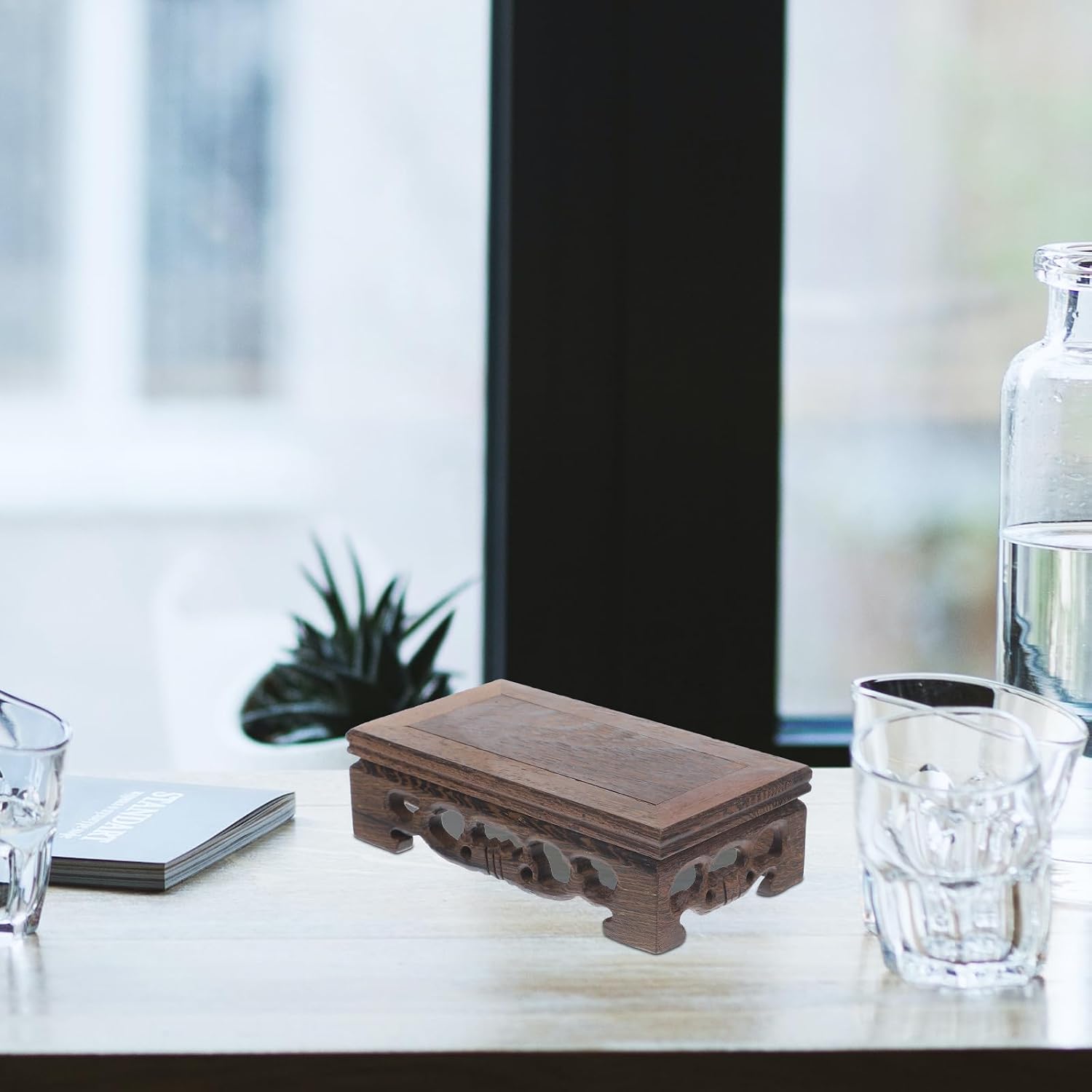 Solid Wood Display Stand / Pine Wood