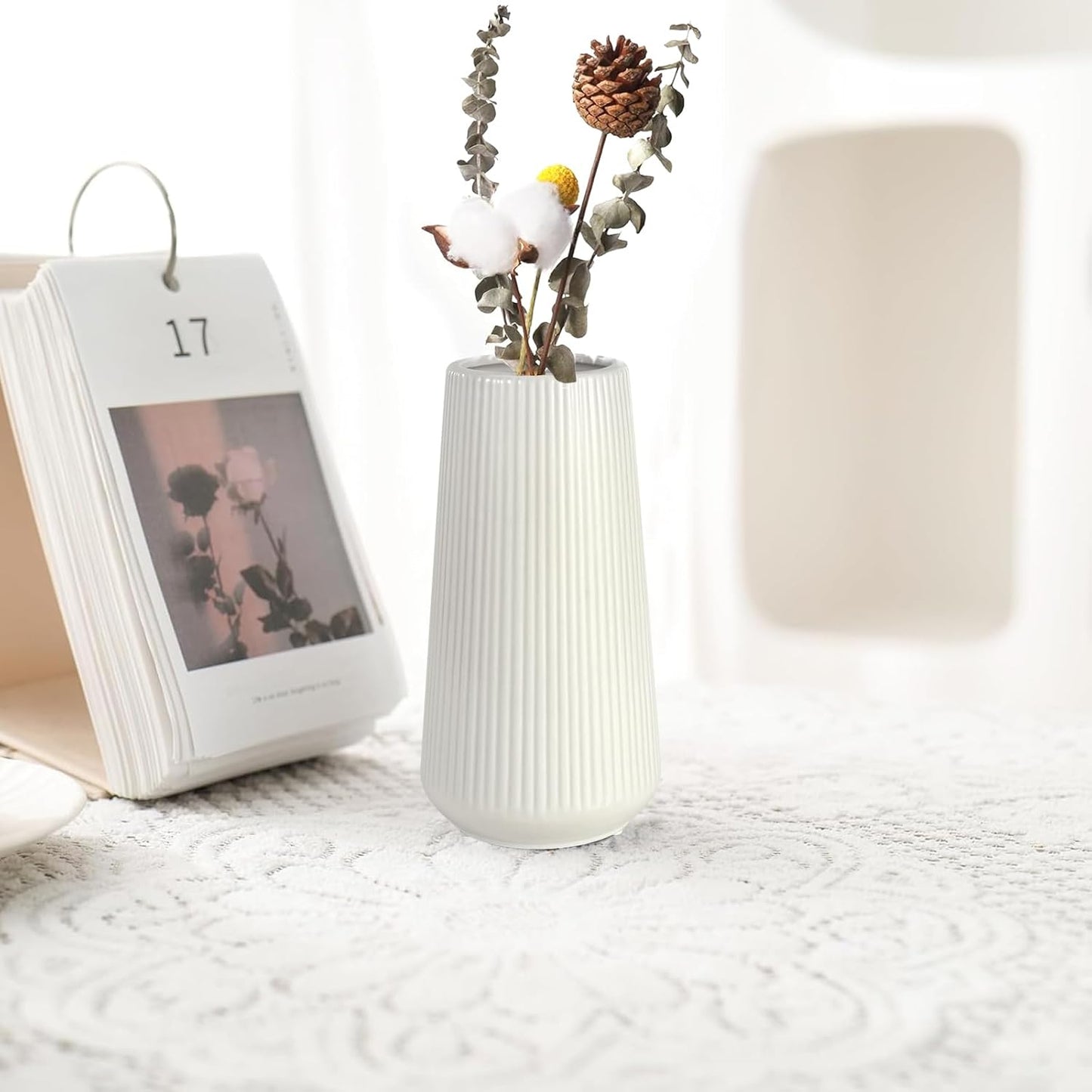 White Ceramic Vase for Flowers / XL White