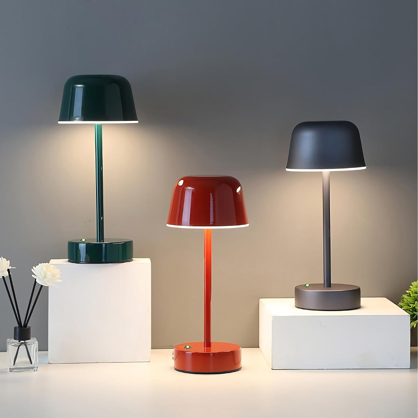 Rechargeable Table Lamp, Yellow Mushroom Table Lamp with USB Port, Battery Operated Touch Small Lamp for Nightstand