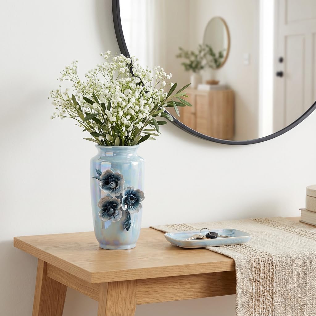 Ceramic Vase / Small Decorative Vase / Blue / 7 Inch