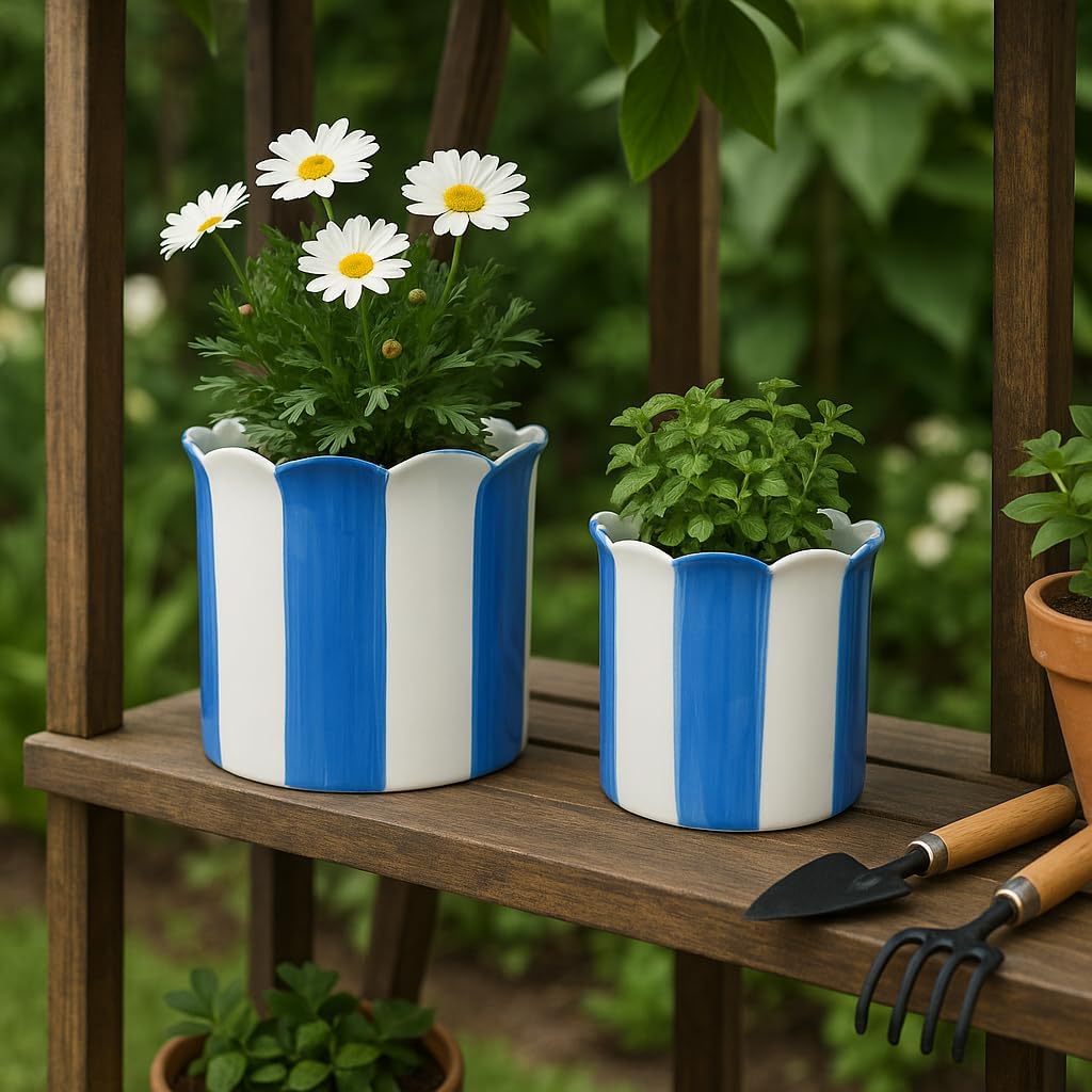 Flower Pots / Decorative Striped Scallop Edge Planters Accent / 7 Inches / Blue
