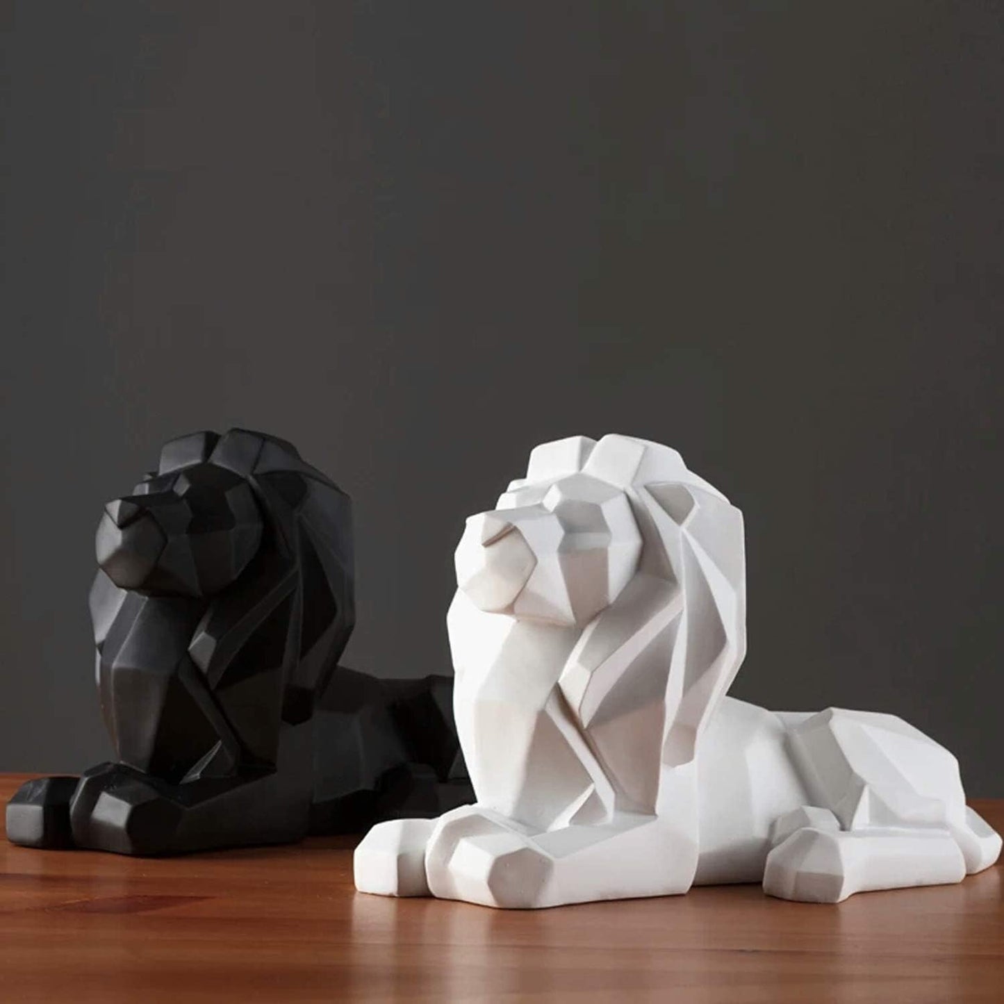Abstract Statues Hand Craved Animal Resin Sculpture Modern Home Decoration Black / Lion / Black Lion