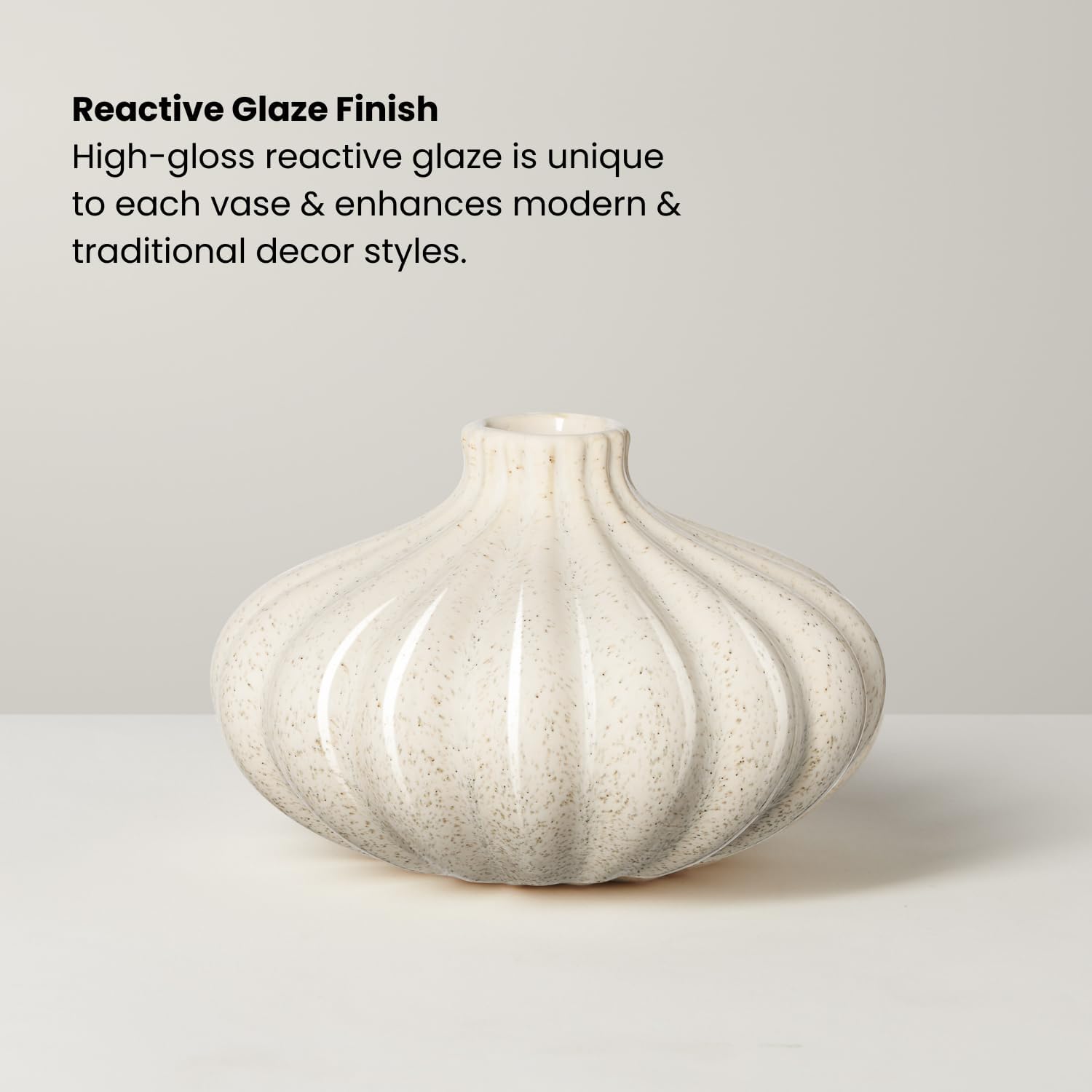 Allium Reactive Glaze Ceramic Bud Vase / Reactive White Glaze / 3-inch / 3 Inch