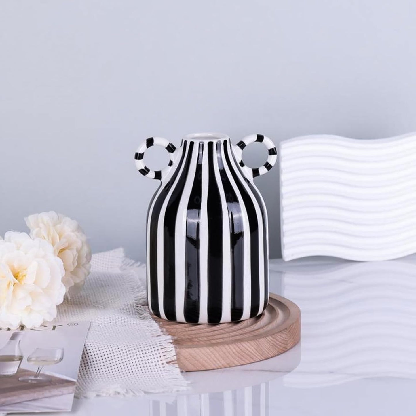 Ceramic Vase / Nordic Boho Small Vases Side Table Flower Centerpiece / Black and White
