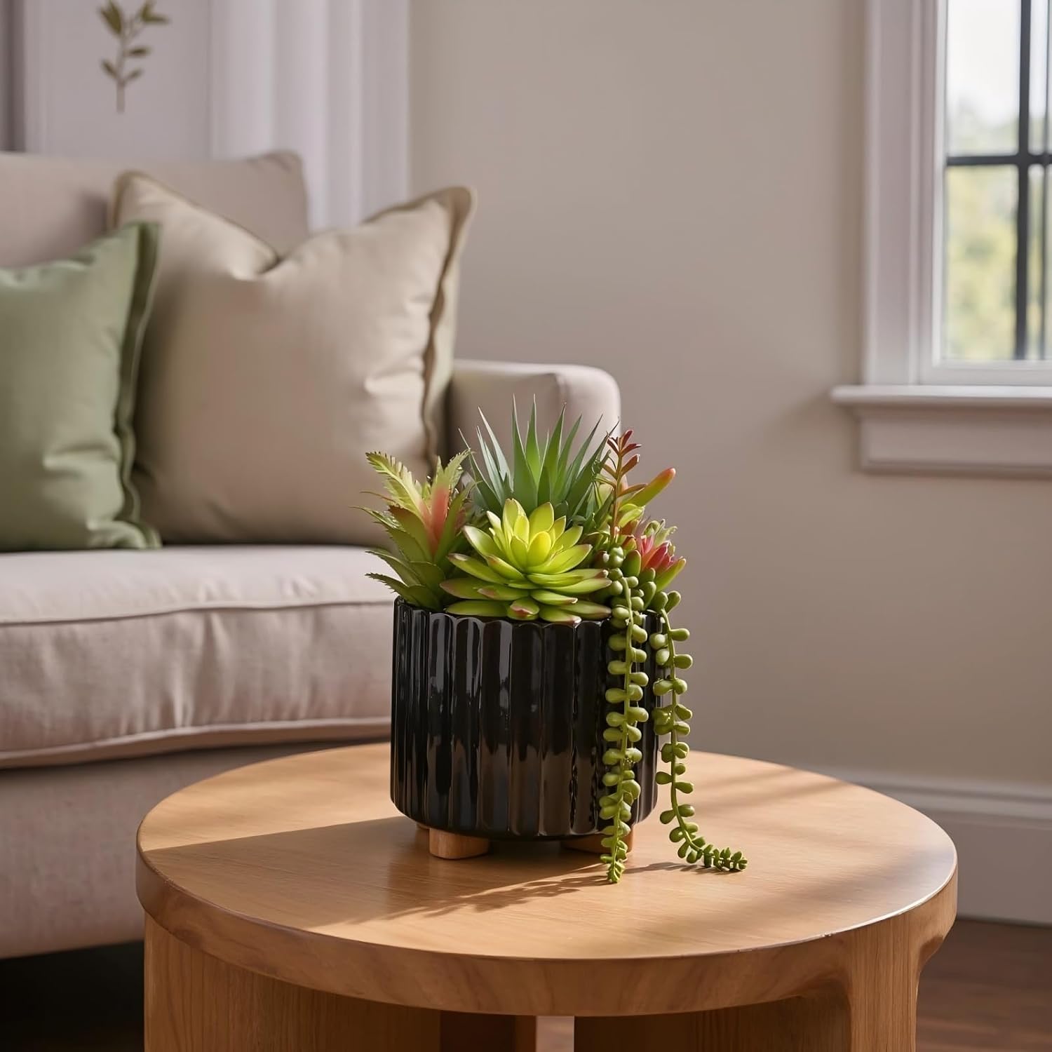 Ceramic Flower Pot / Black / 8 Inch