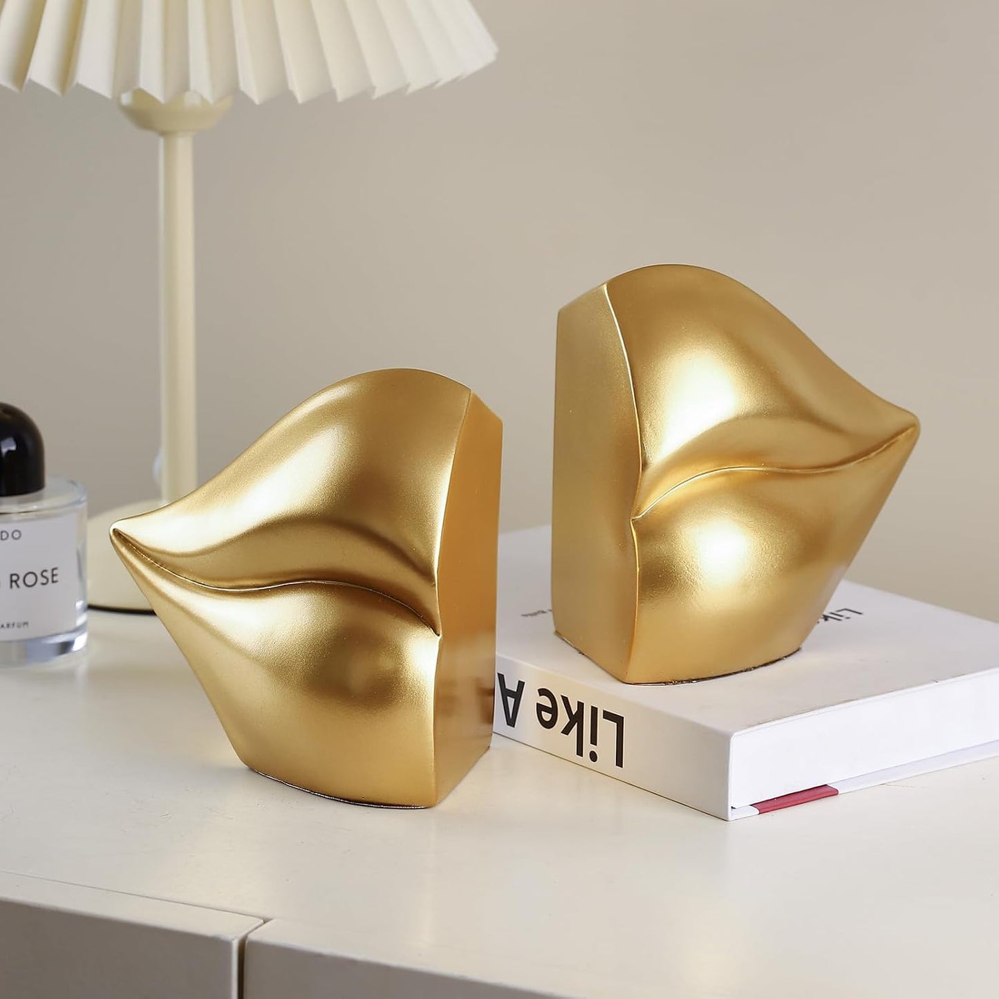 Decorated Bookends / Heavy Decorative Book Stoppers / Gold Lips / 10.2 x 5.5 x 3.2 / Set of 2