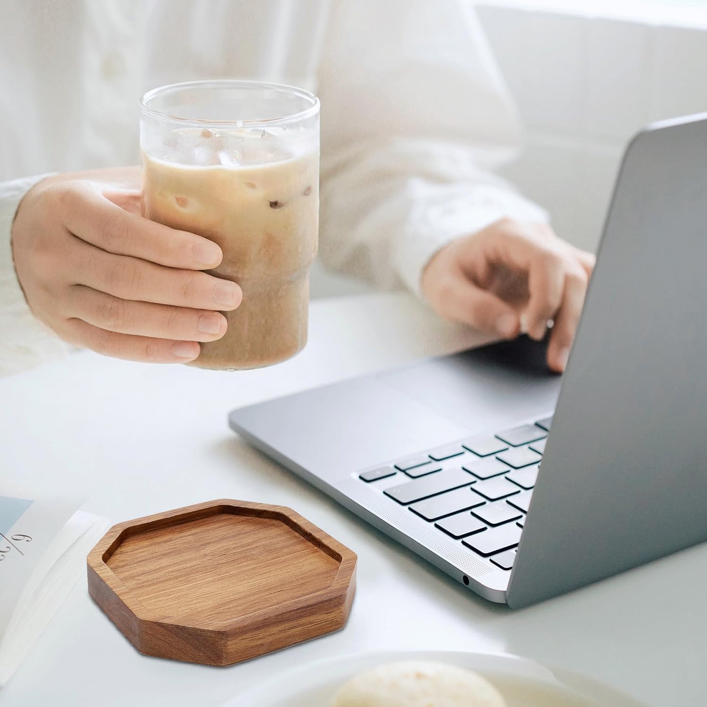 Holder Acacia Wood Coasters for Coffee / Set of 6