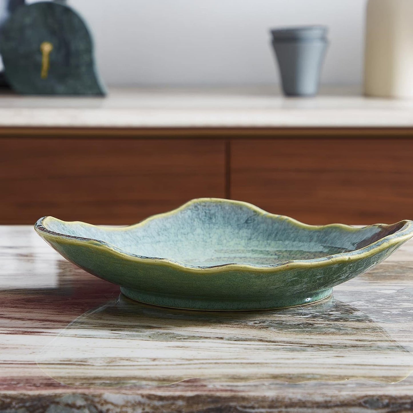 Modern Coffee Table Decor / Green