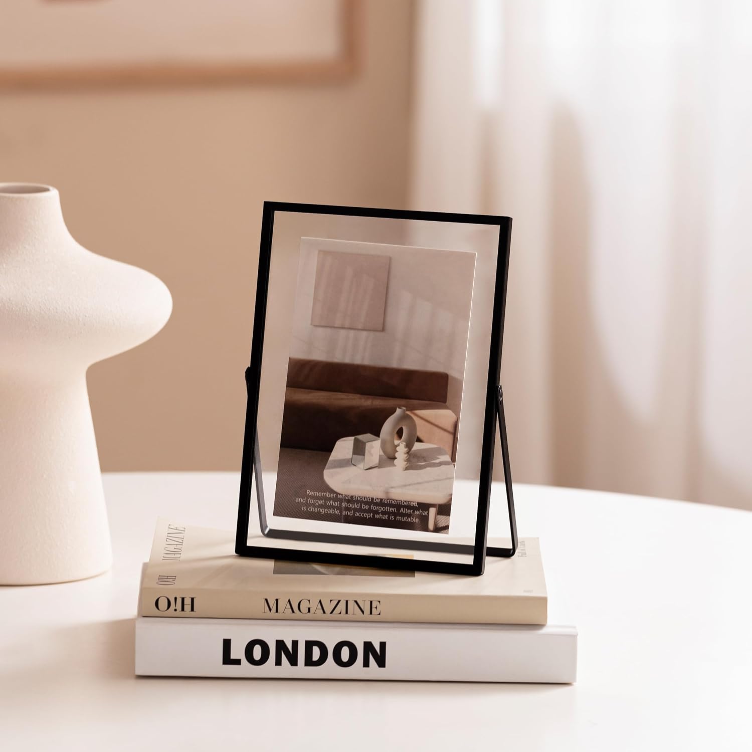 Floating Picture Frame / 1-PACK / Black / 5 x 7