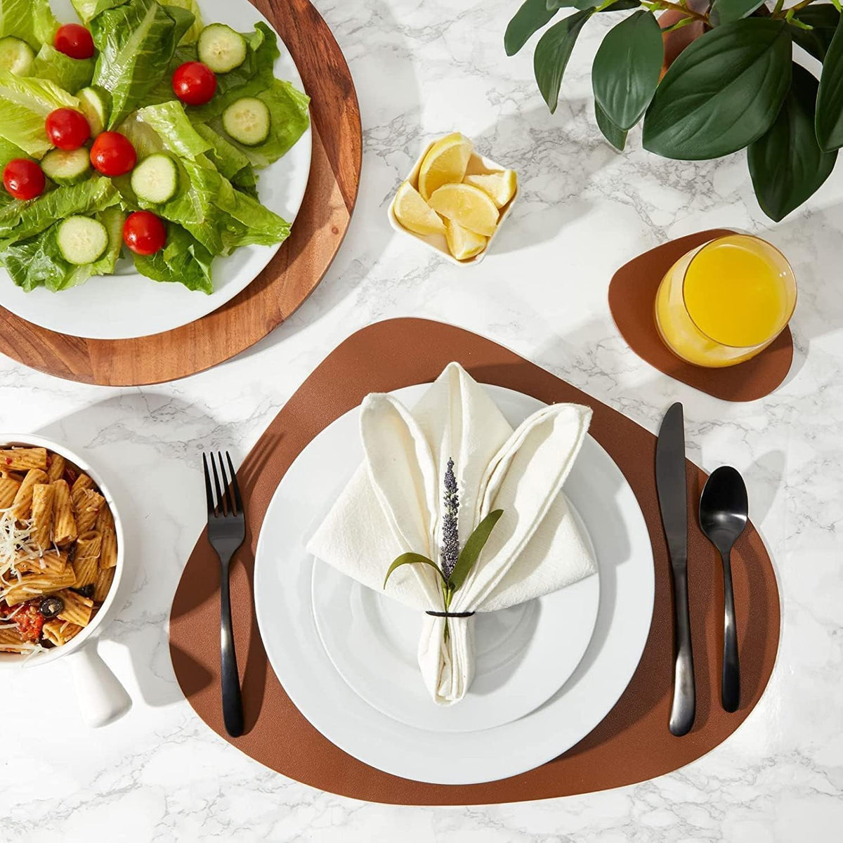 Faux Leather Placemats Set of 8, Wipeable & Washable Table Mats | Waterproof, Heat-Resistant & Easy to Clean Round