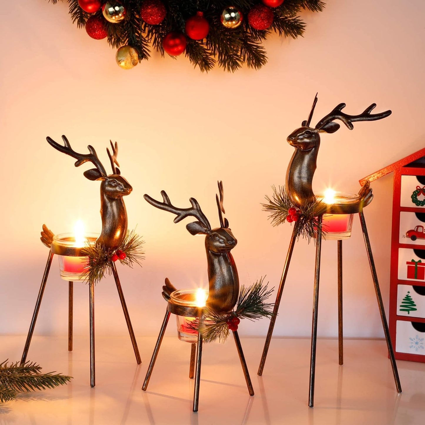 Juegoal Set of 3 Reindeer Tealight Candle Holders, Standing Iron Metal Christmas Decorations, Glass Votive Candle