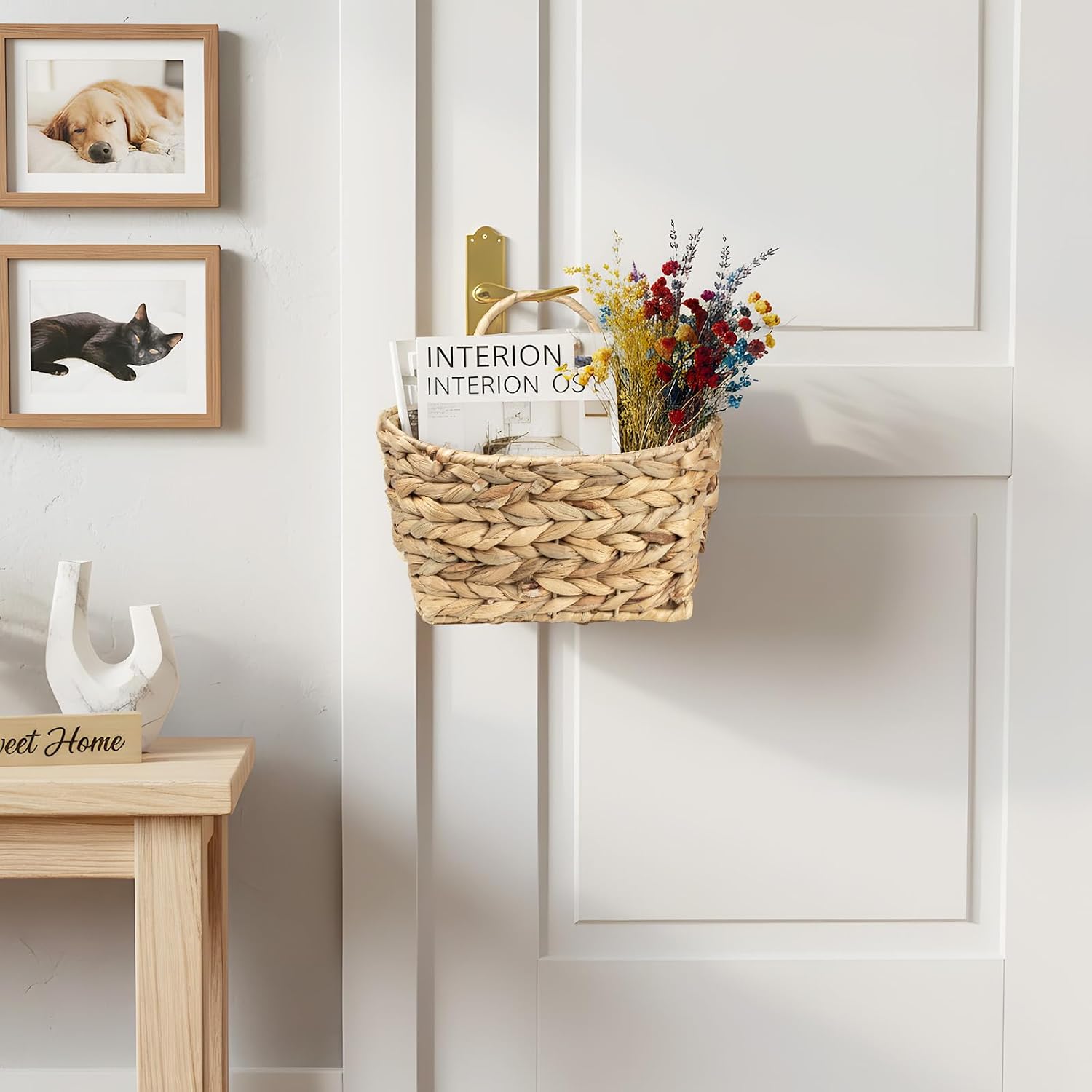 Rustic Farmhouse Wall Decor Organizer / Natural-water Hyacinth / Small