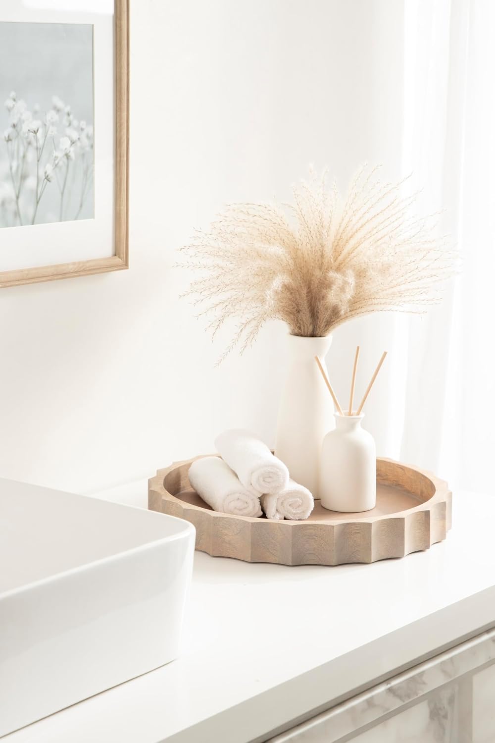 Lissi Decorative Round Tray / Natural / 15 Inch
