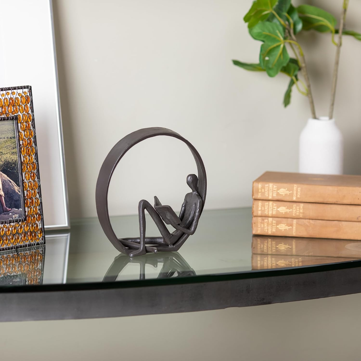 . Contemporary Encircled Male & Female Reader Cast Iron Sculpture Bookend Statues / Home Decor