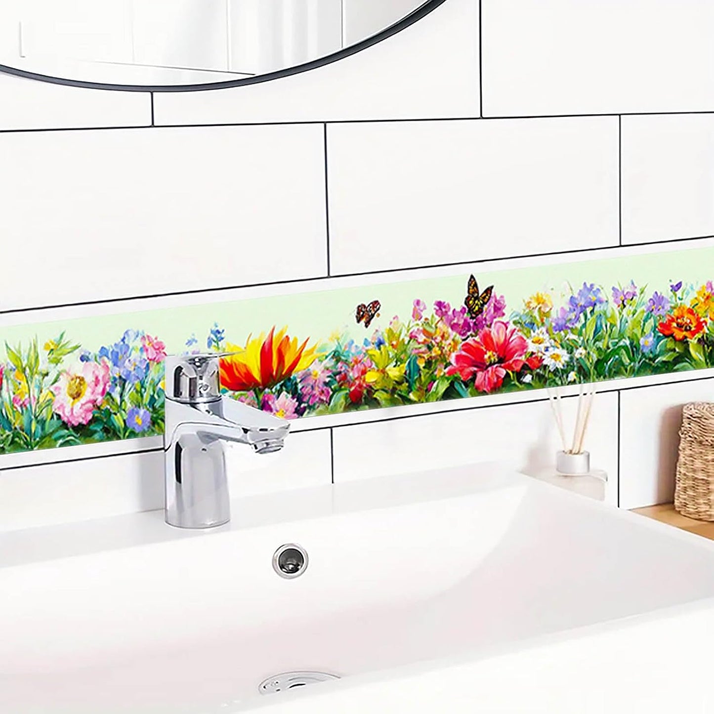 Wallpaper Border Peel and Stick Decorative Wall Trim Self Adhesive / Spring Wildflower Garden