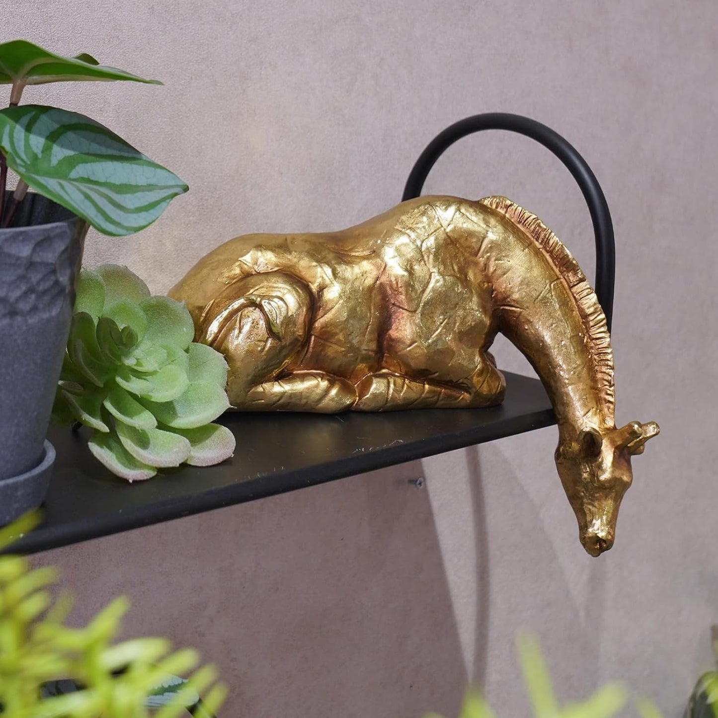 Living Room Decor Statues Indoor / Lying Giraffe