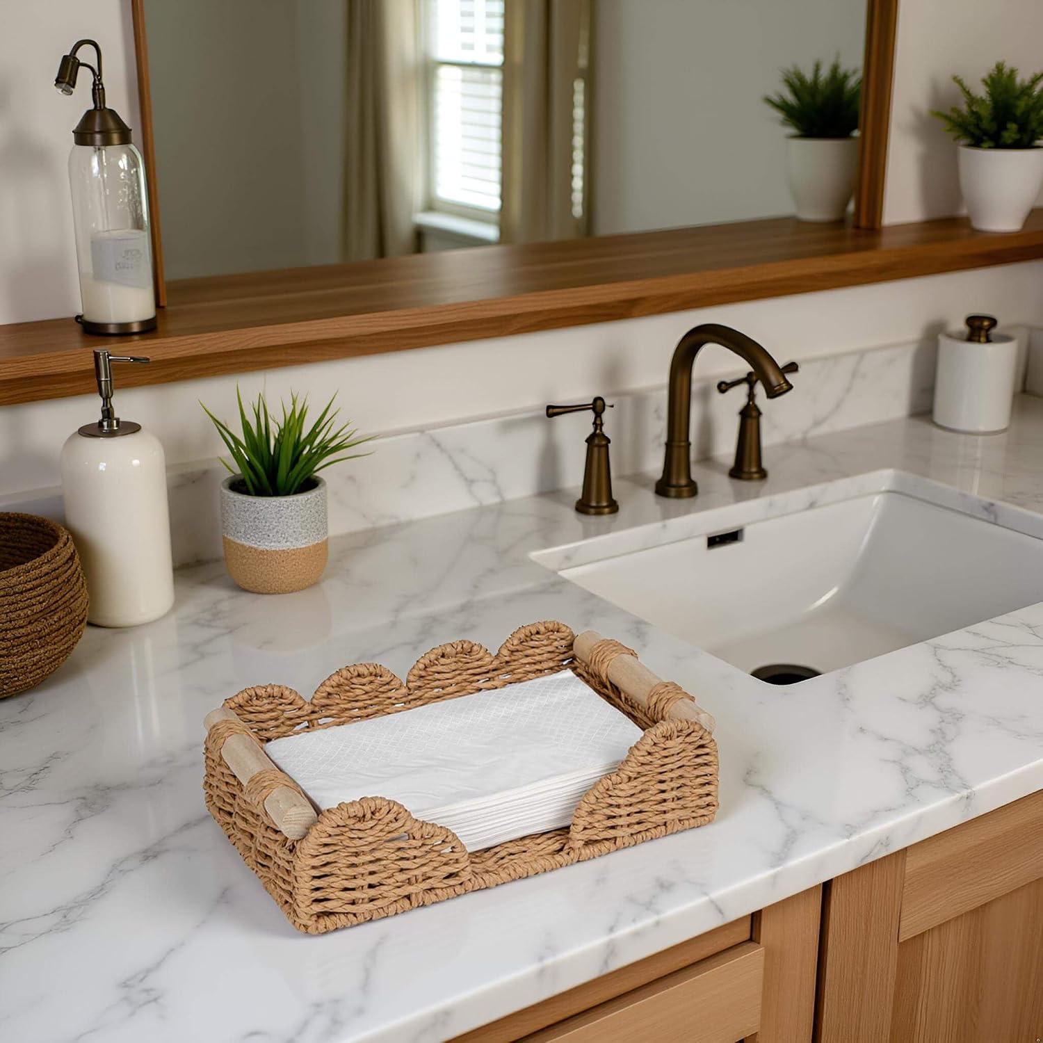 Scalloped Napkin Holder / Neutral / Guest Towel