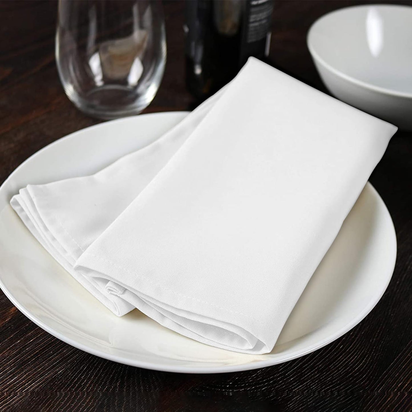 White Cloth Napkins Bulk (Pack of 24) - 100% Polyester Dinner Linen Napkins Cloth Washable & Reusable - Durable with
