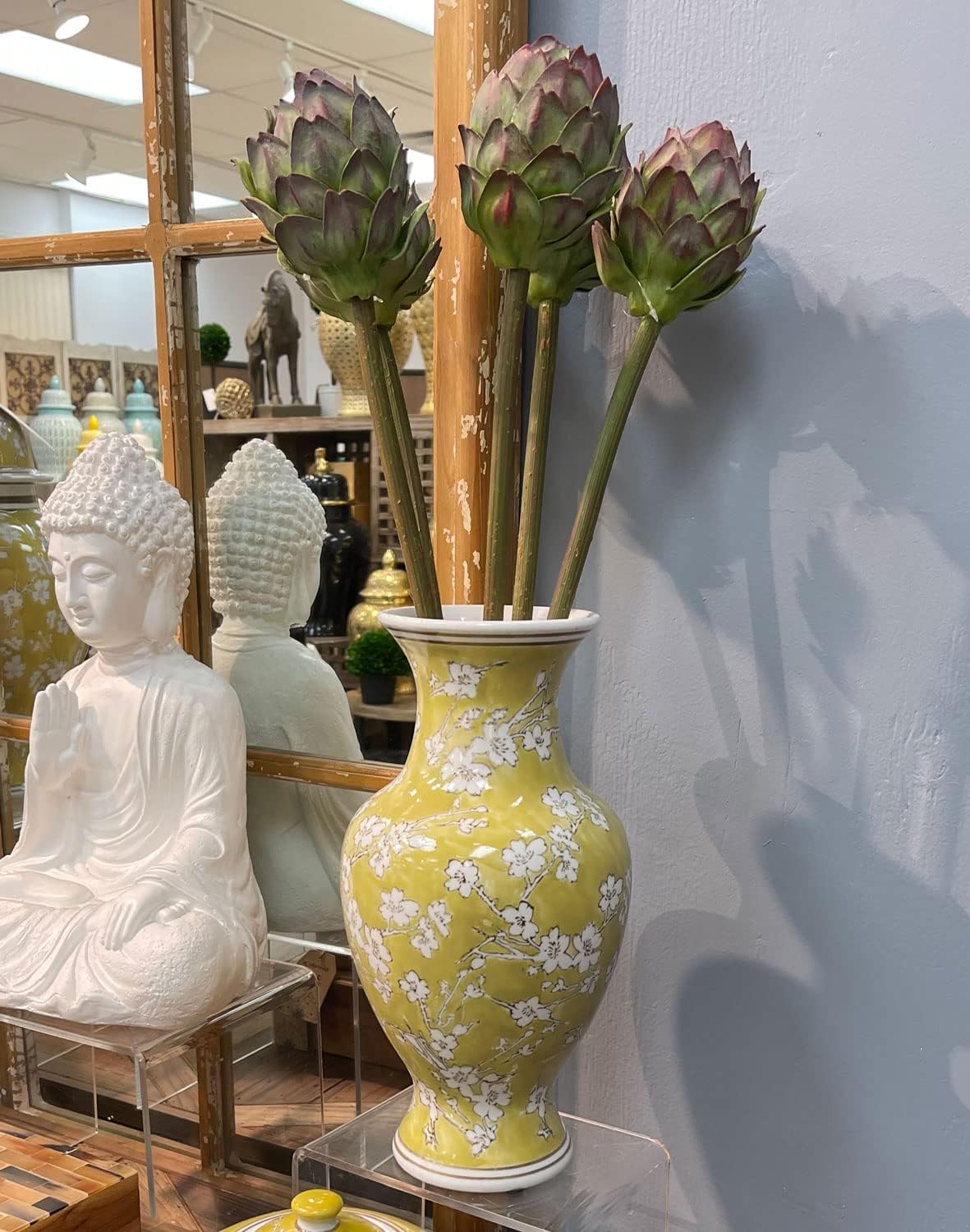 14" Hand Painted Chinoiserie Ceramic Vase / Yellow & White