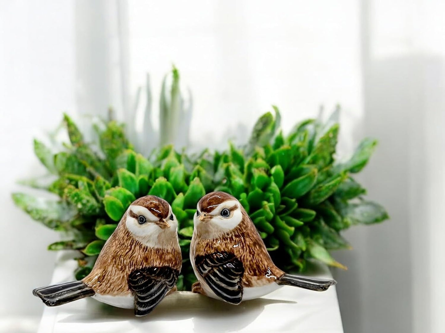 Tiny 2¾" Sitting Look Left Eurasian Sparrow Bird Figurine / Sparrow 2 Sit Look Left / Brown
