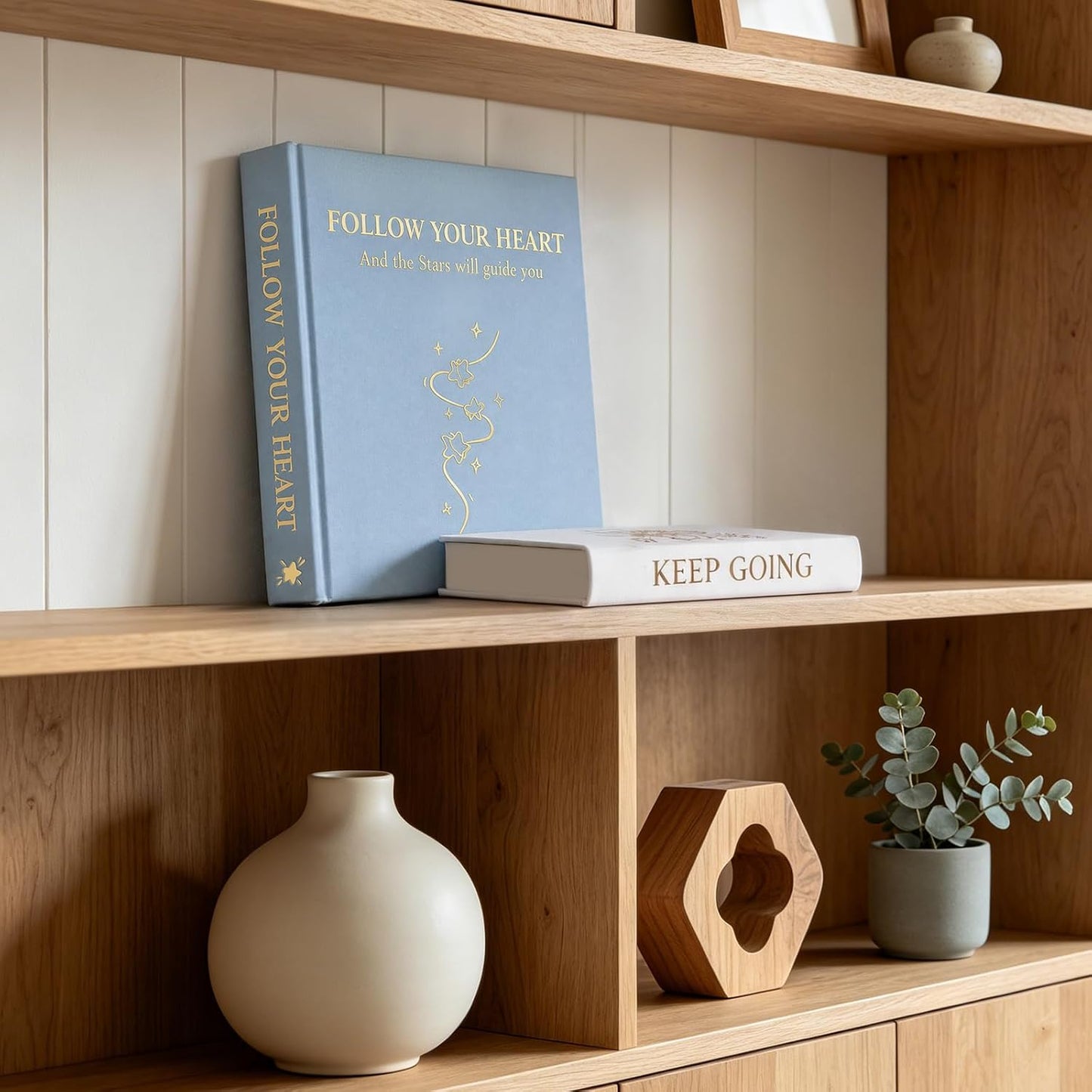2 Linen Coffee Table Books / Blue-off-white