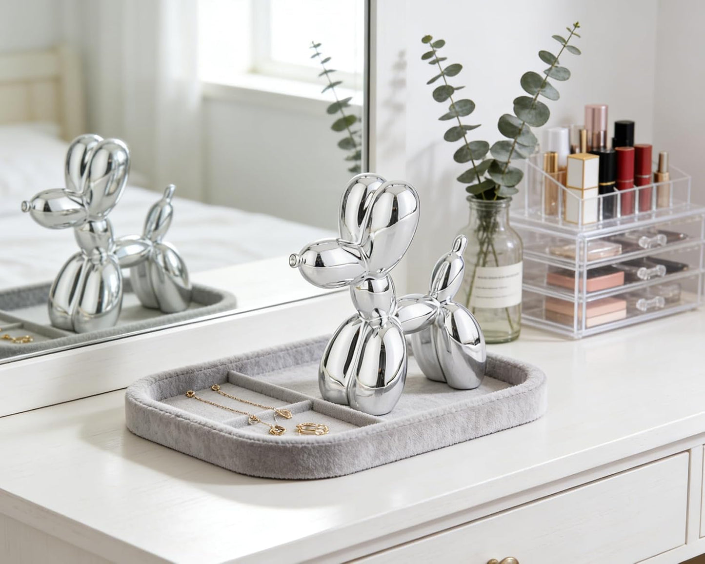 Balloon Dog Statue Decor / 4 Inch / Shiny Silver